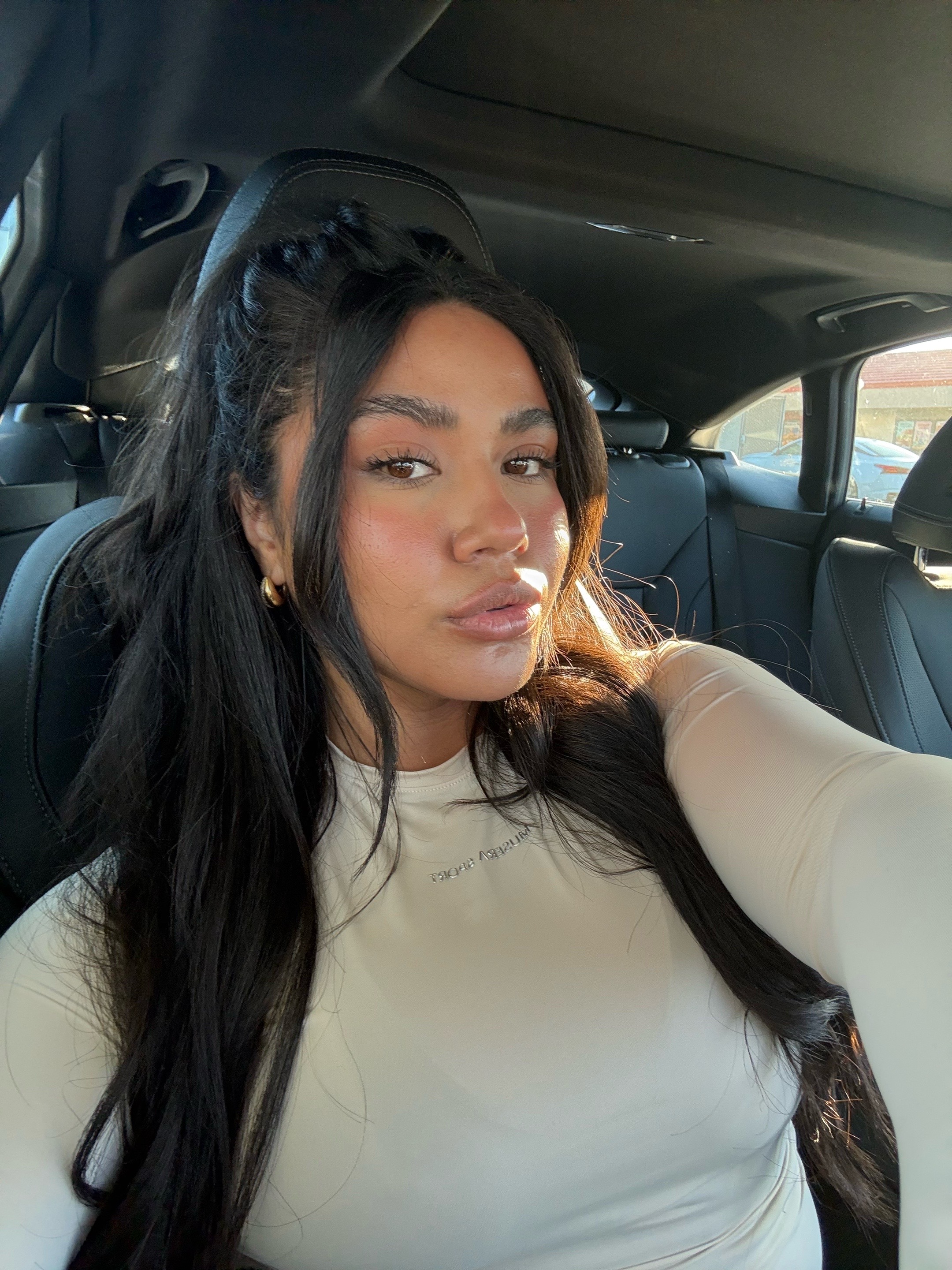 @evelynneruiz