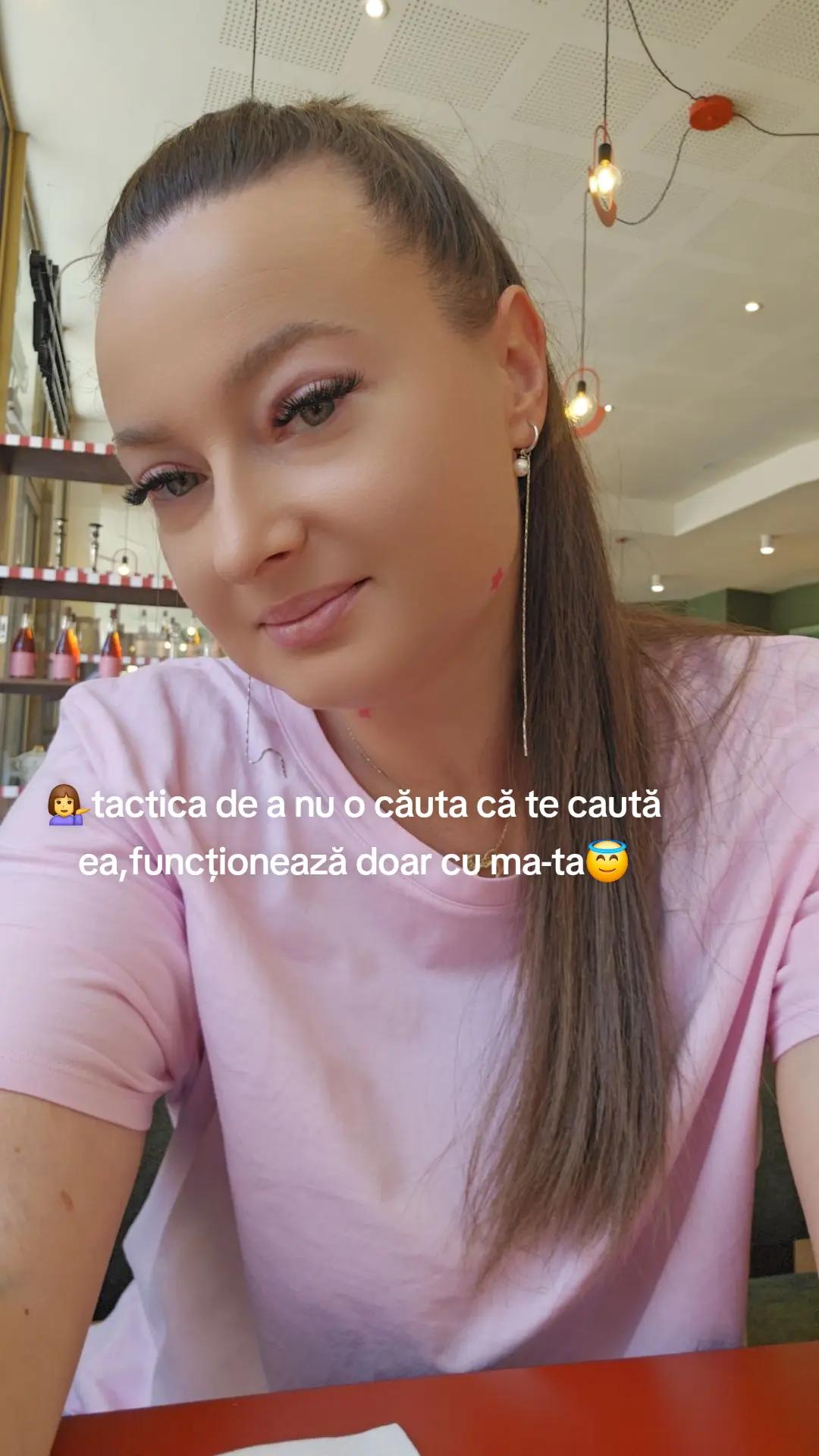 @🖤