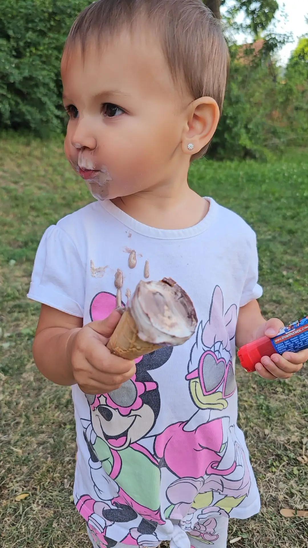 @Emilia Adriana Emy