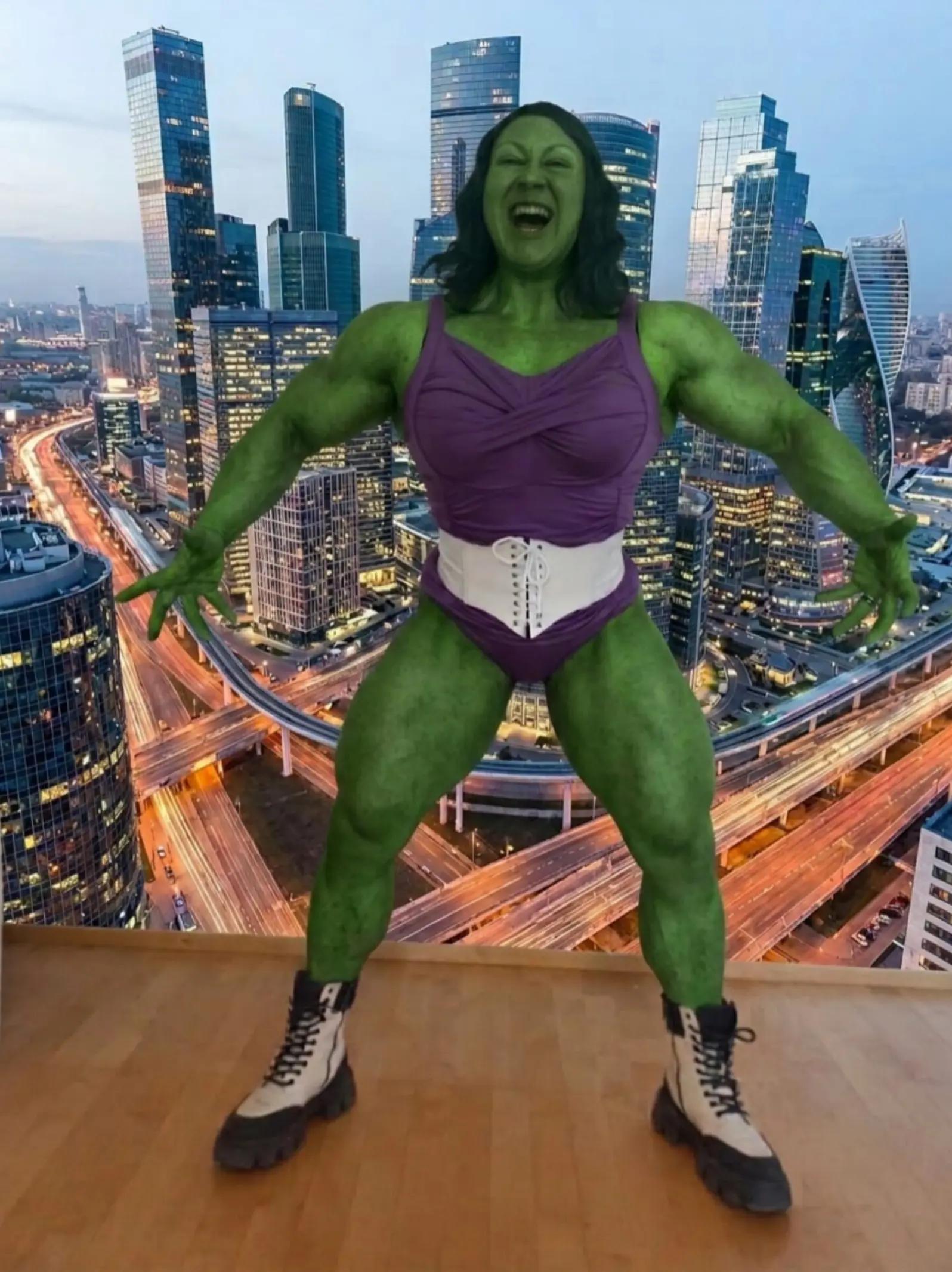 @Anna K Powerlifter