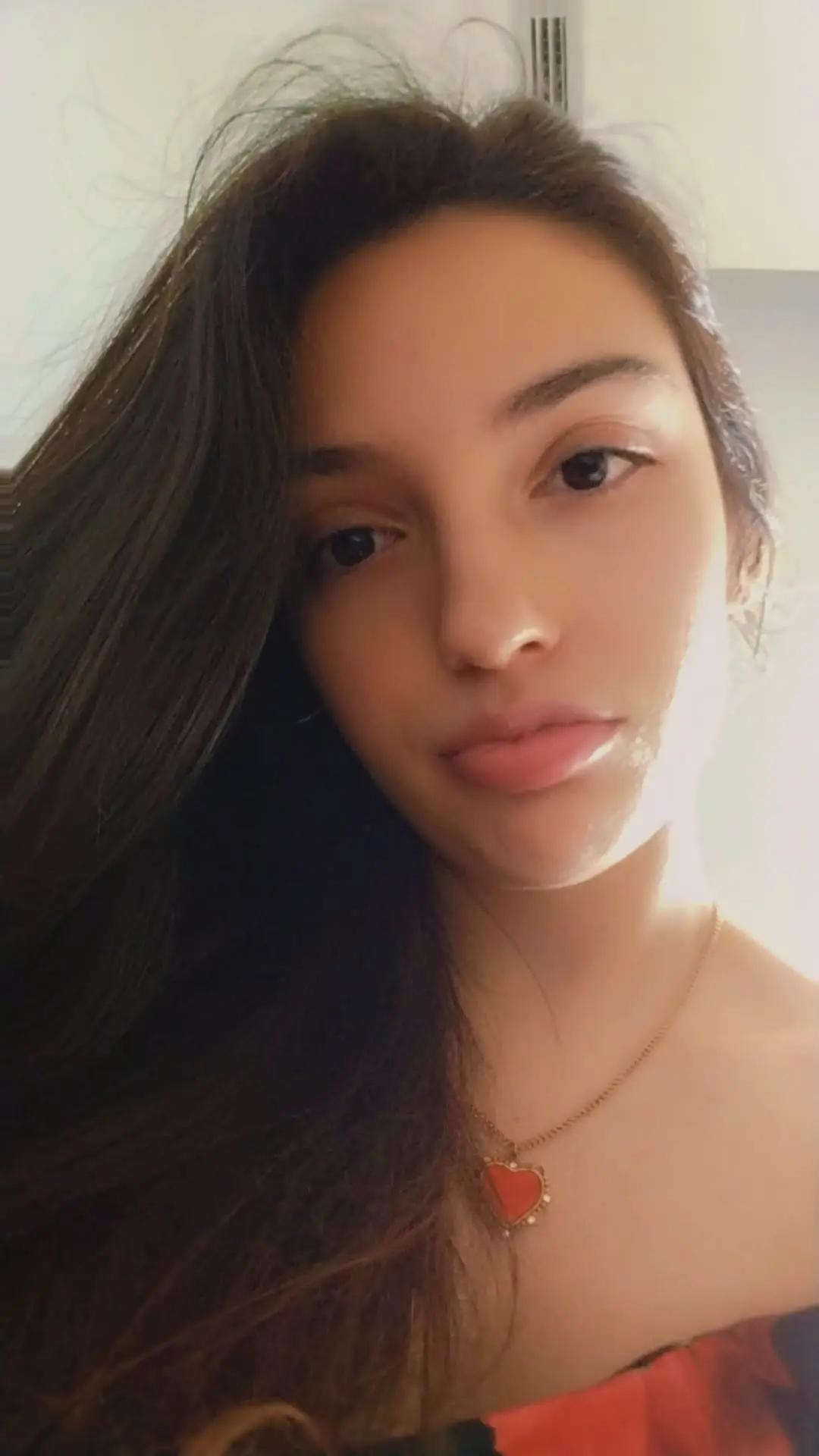 @Viviana Sousa🩷