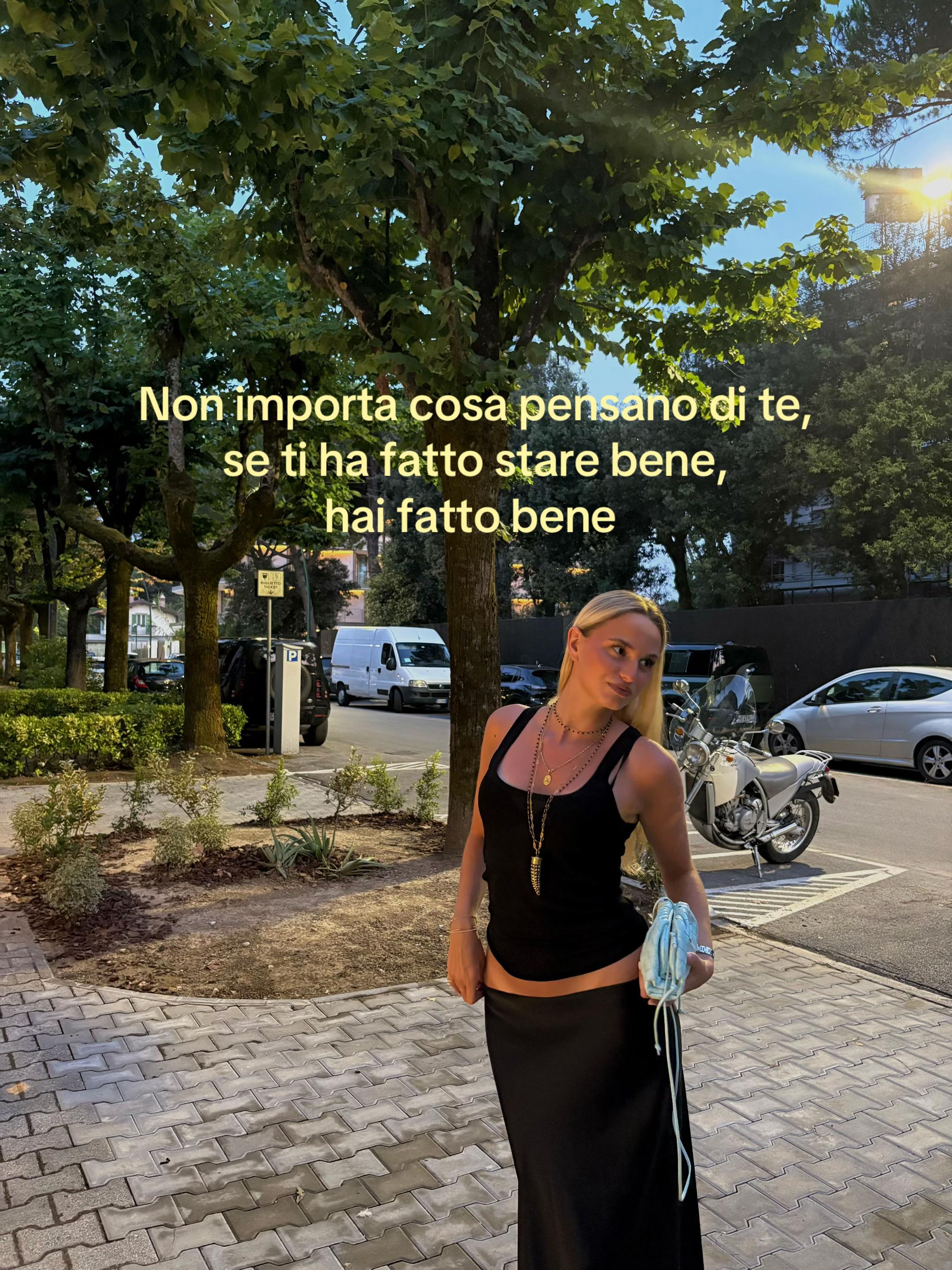 @VI