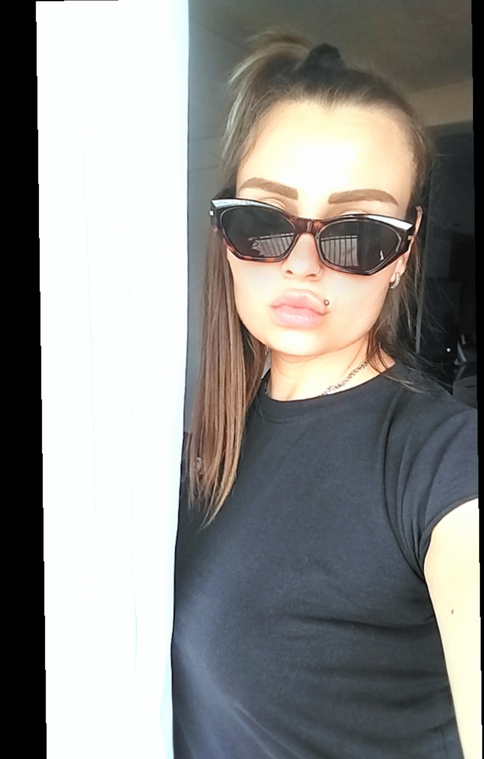 @Saki👸🇲🇰