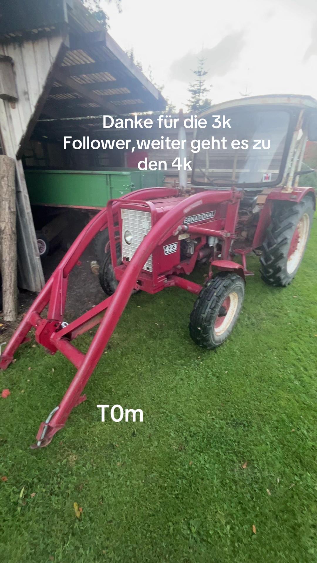 @t0m