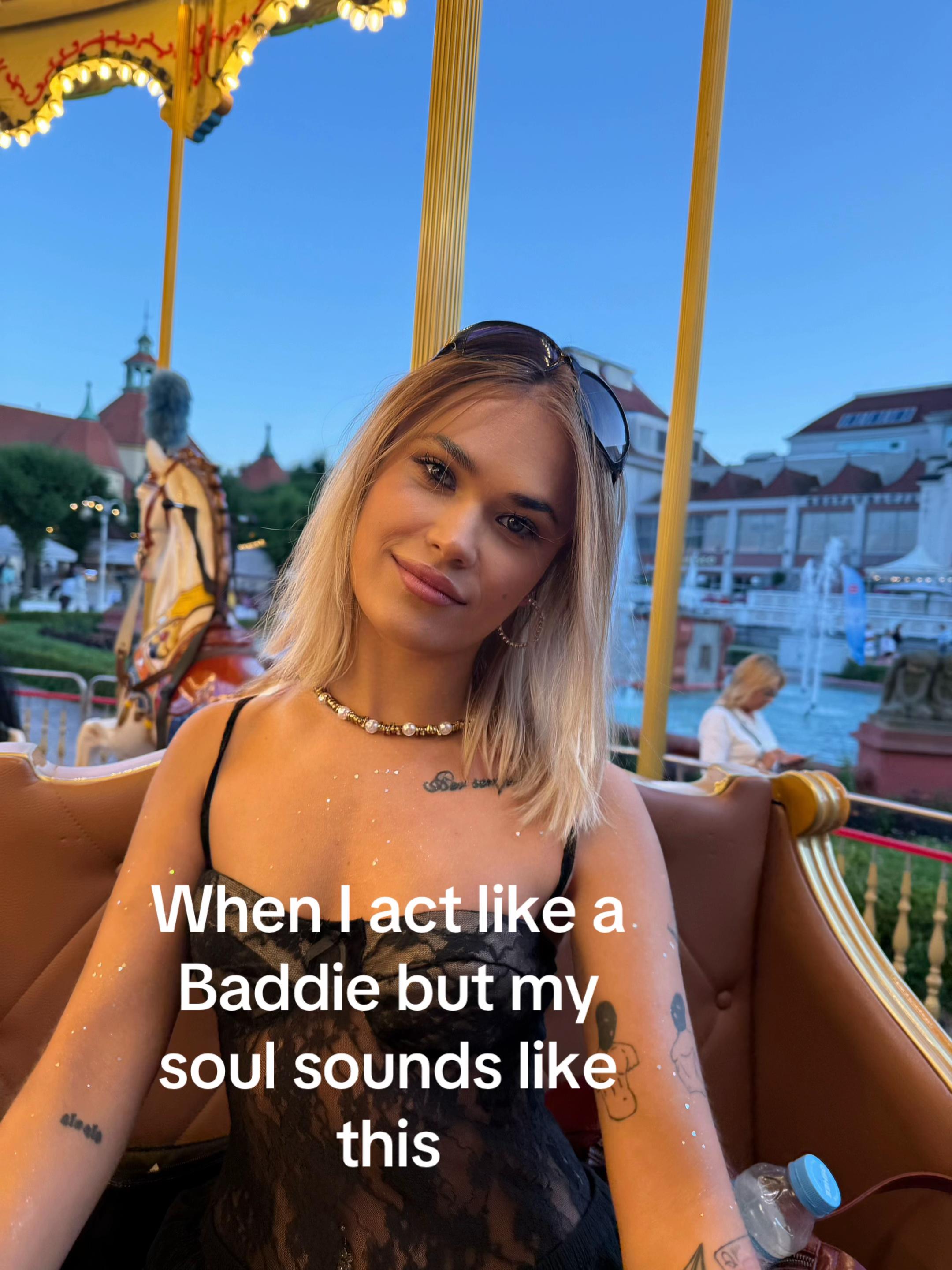 @Laviebelly