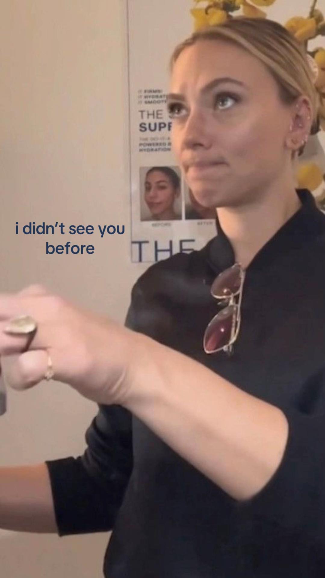 @⧗