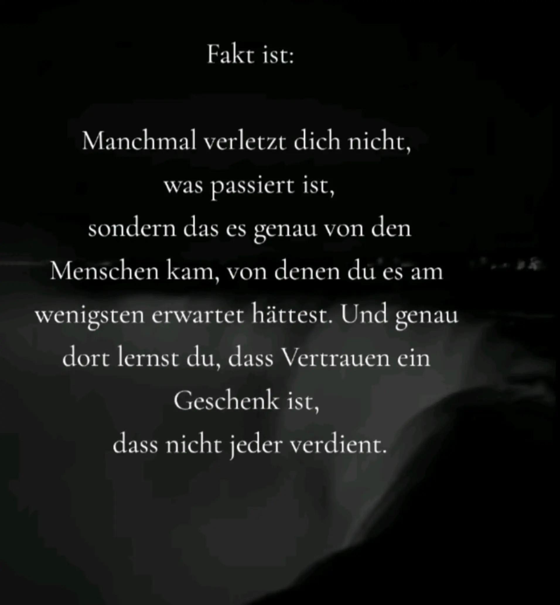 @Schwarzes Scharf