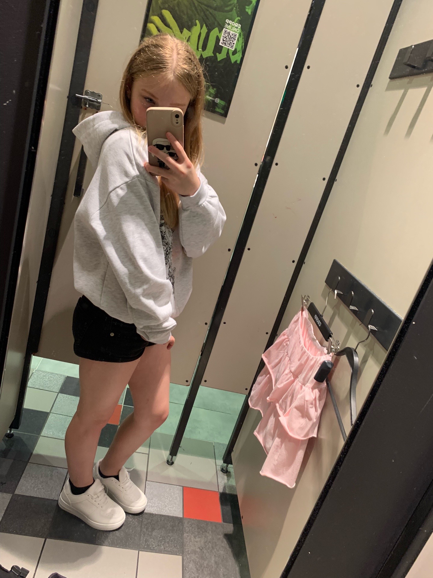 @lipwix🪽