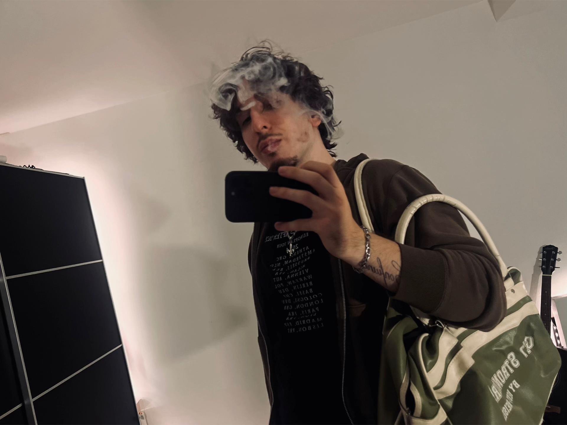 @ano