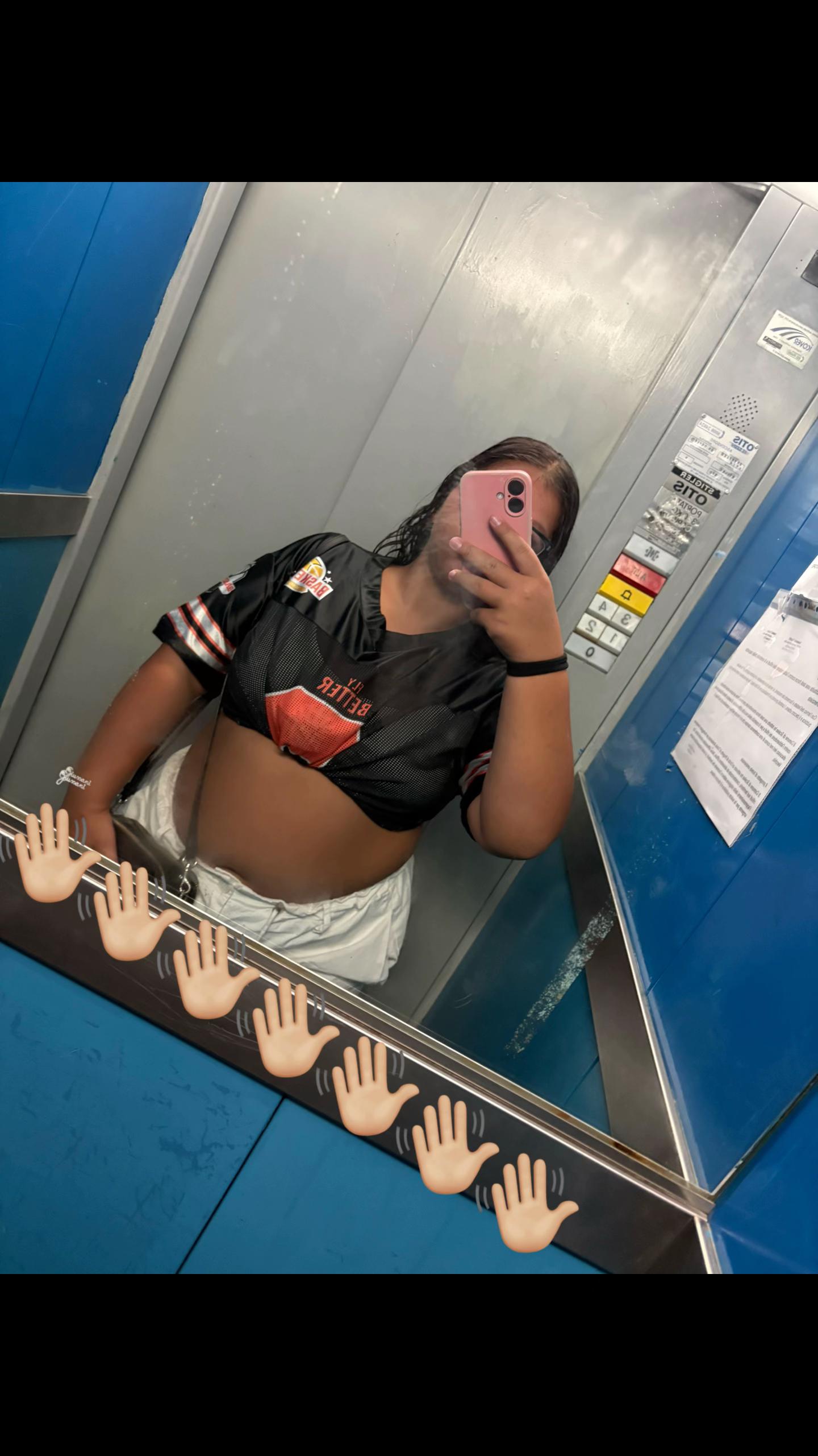 @__useras__