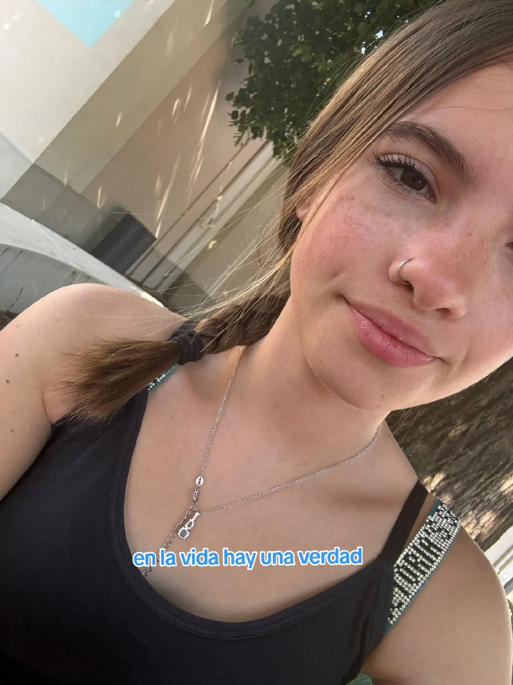 @🦈