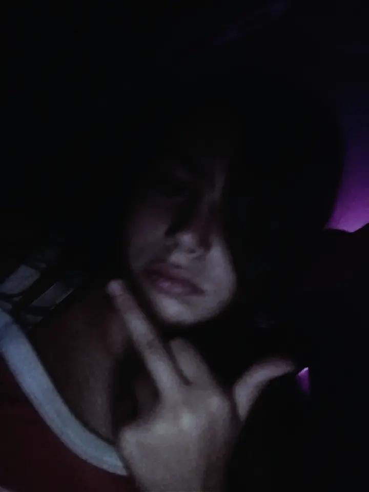 @𝐴𝑚𝑦_𝐸𝑚𝑢𝑐𝑐𝑖𝑎012