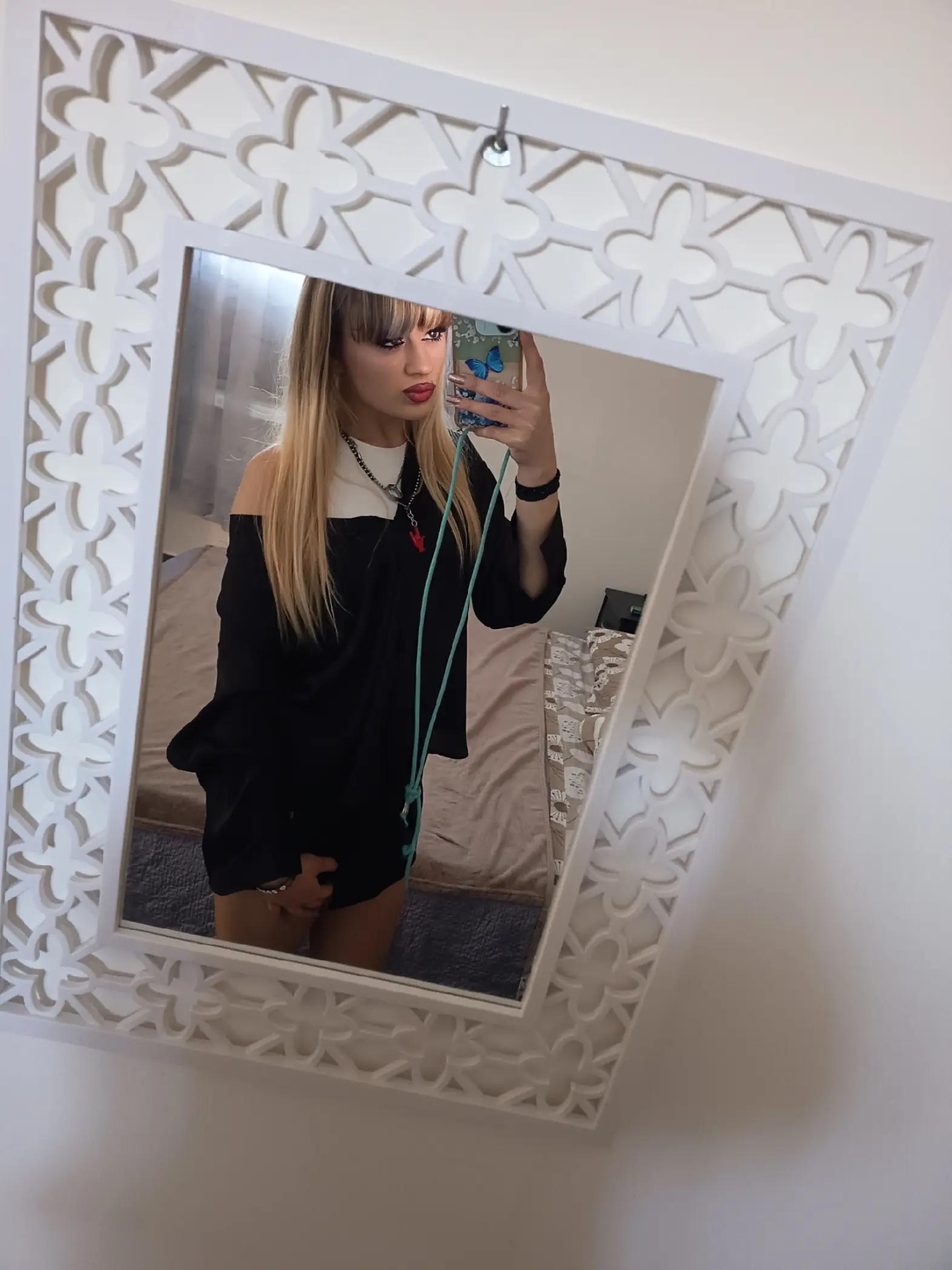 @Biondinaah
