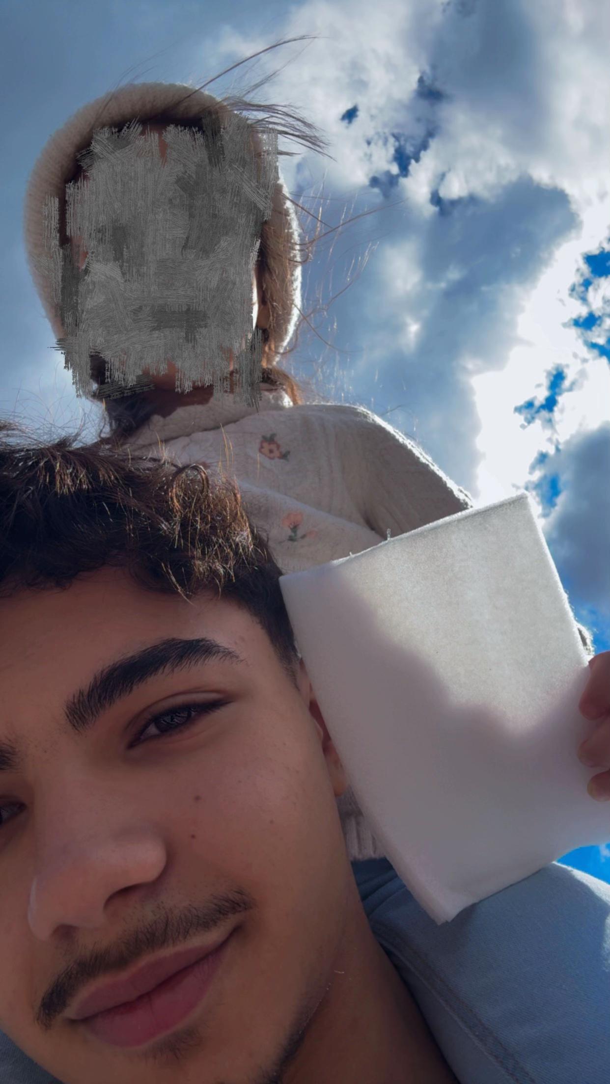 @Mo