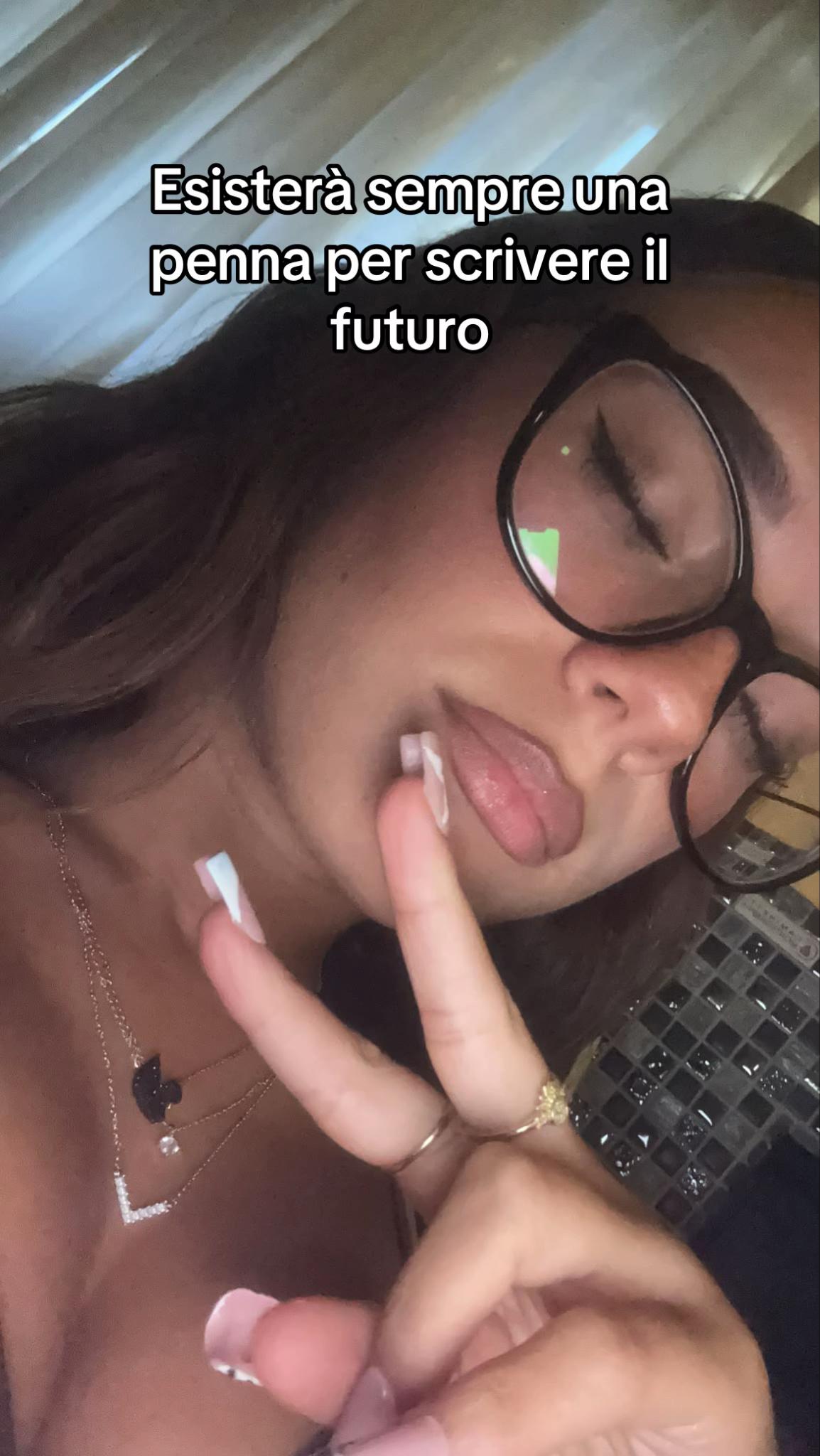 @𝐌 𝐀 𝐓 𝐈 𝐋 𝐃 𝐄