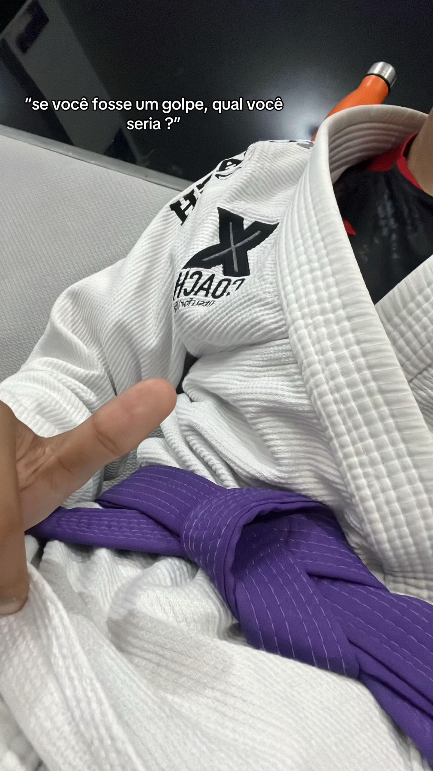 @raphaeljj_