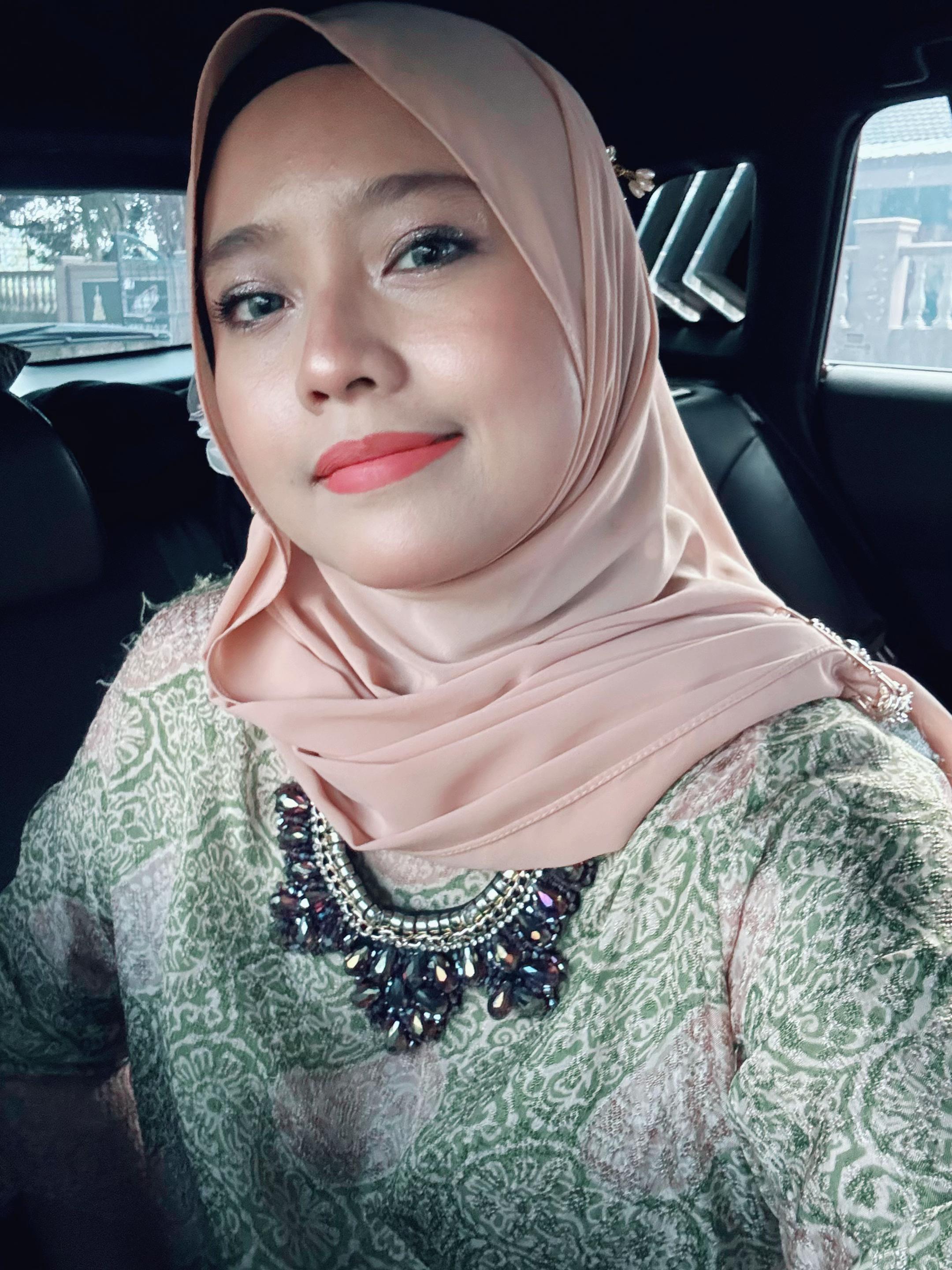 @Dr. Ija Isa