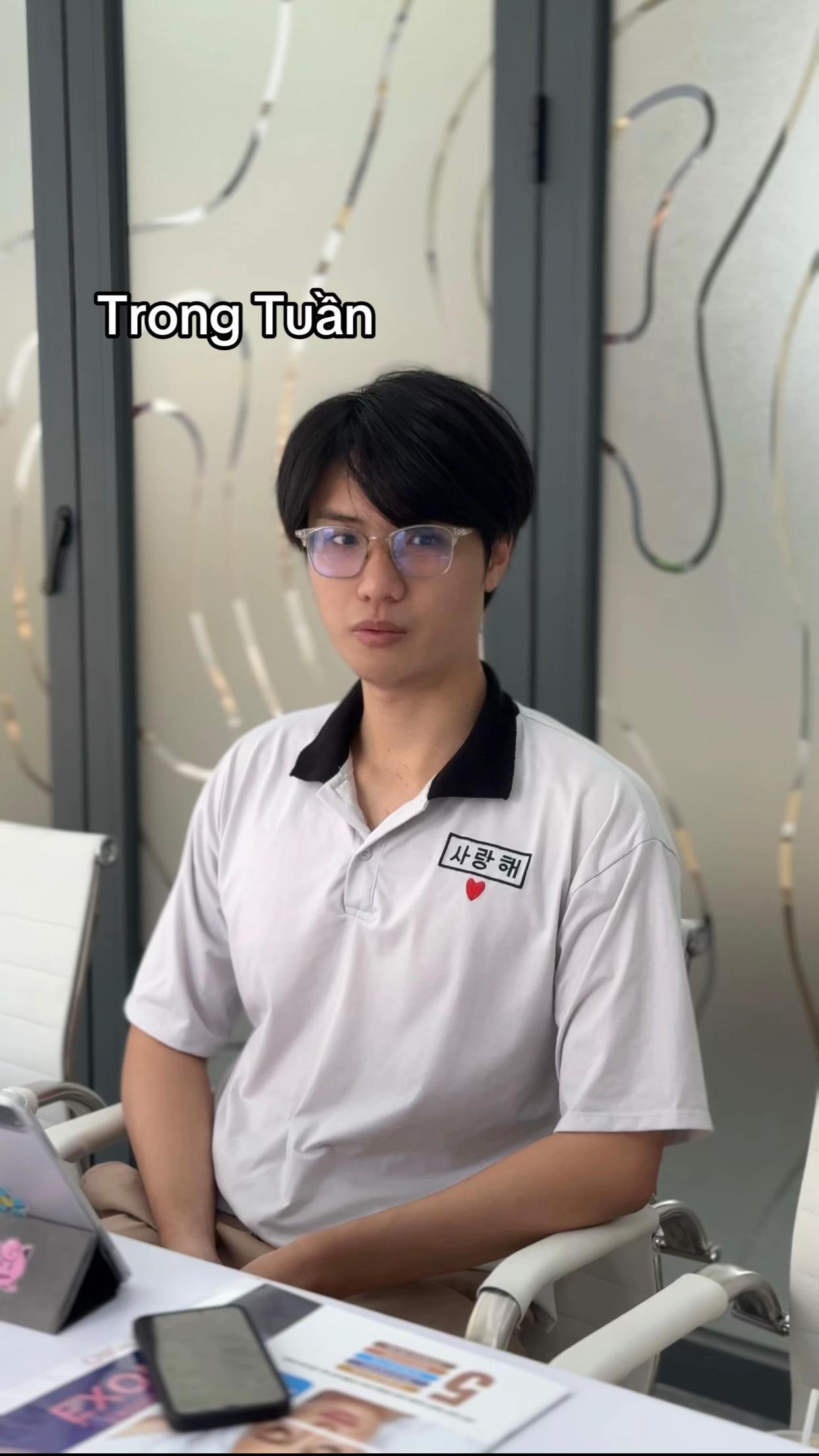 @Việt Hùng