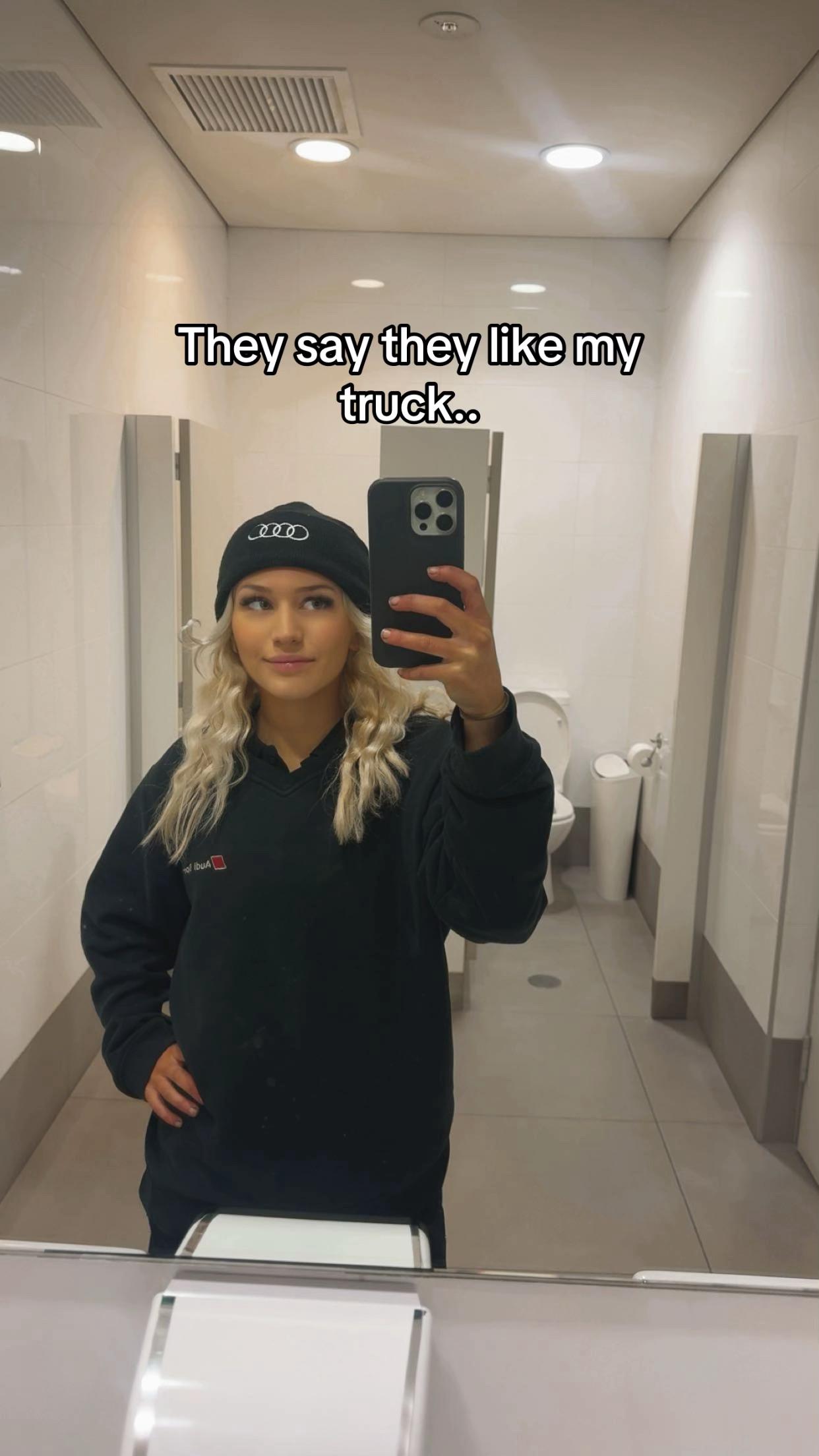 @Poppy
