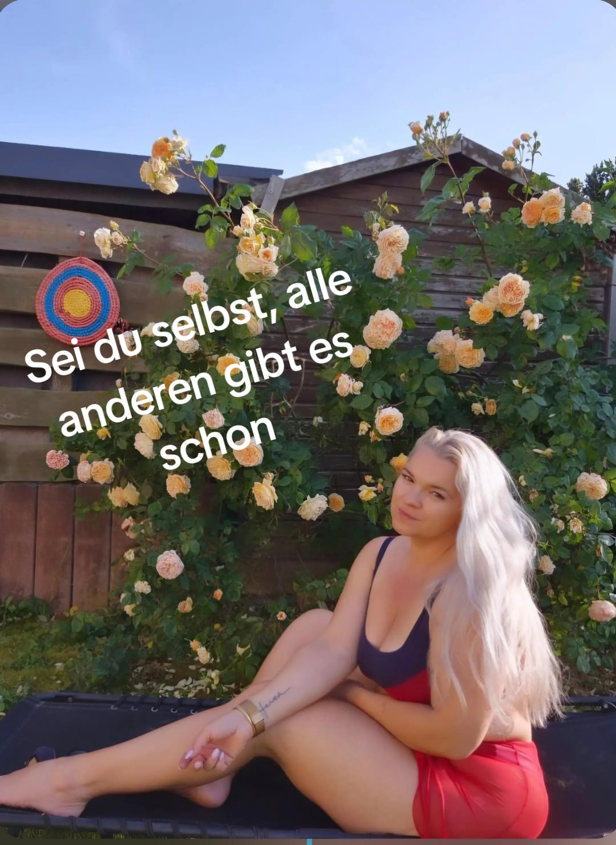 @viky💜