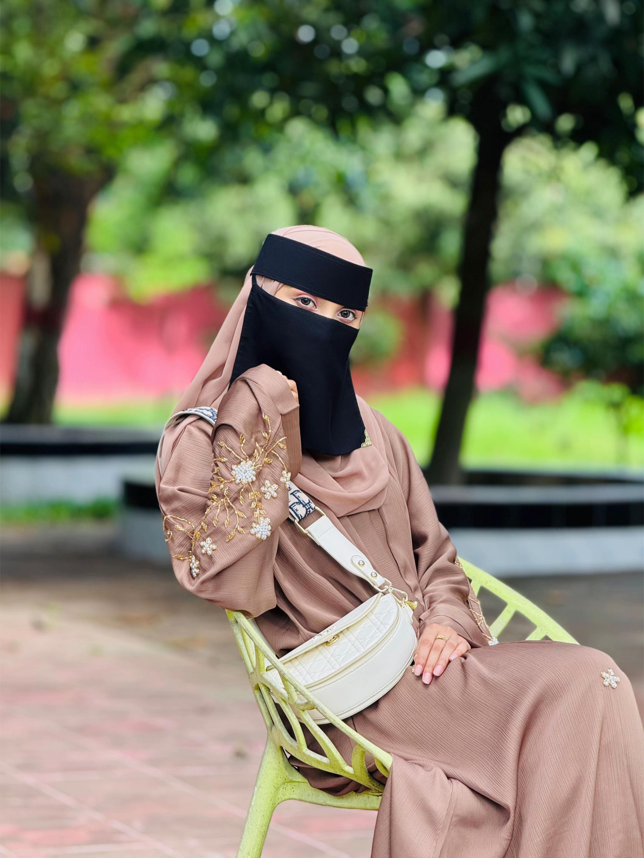 @Musfika's Outfits
