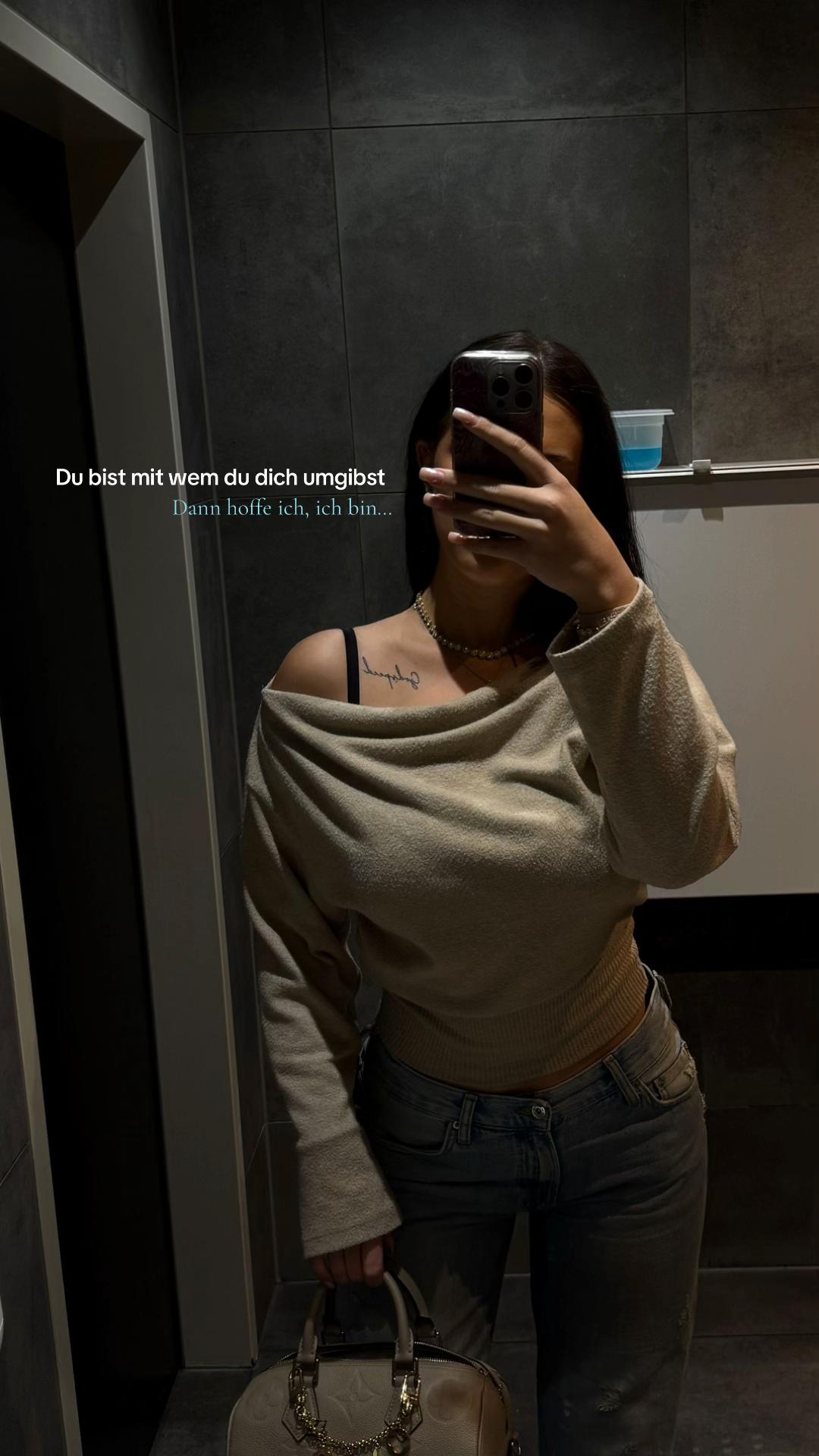@elena