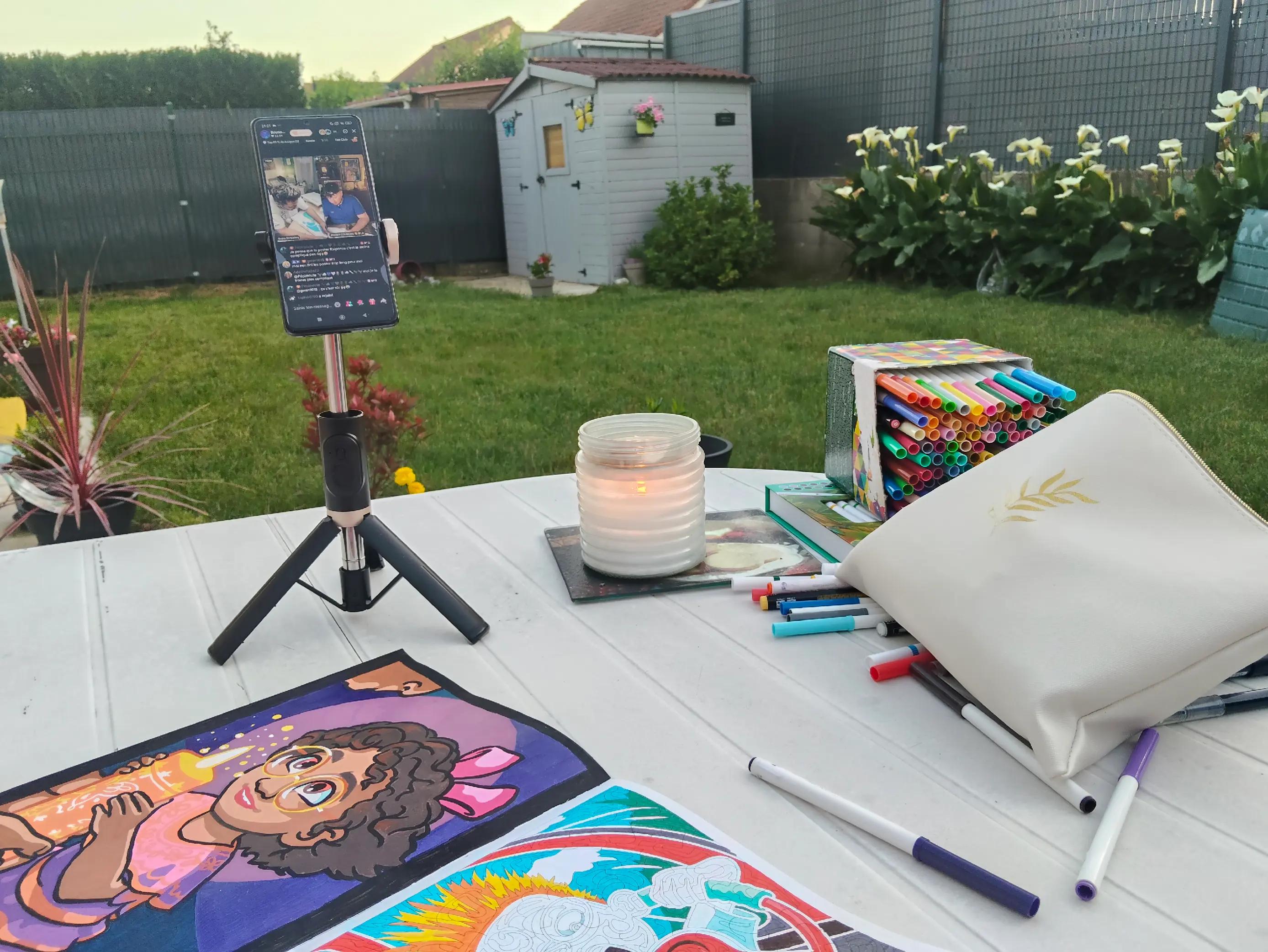 @Melly-Colo❤️🖍️📚