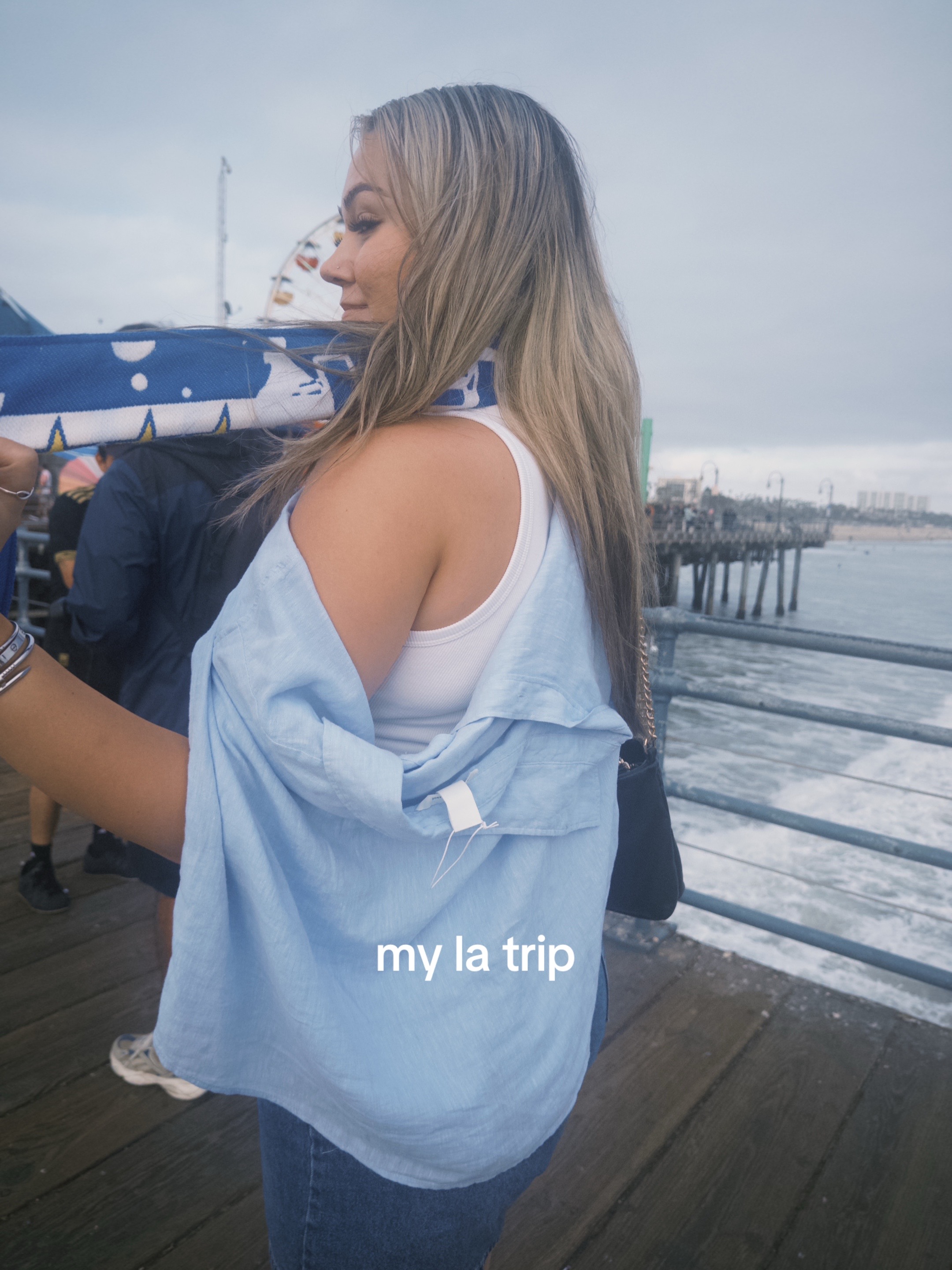 @🪩