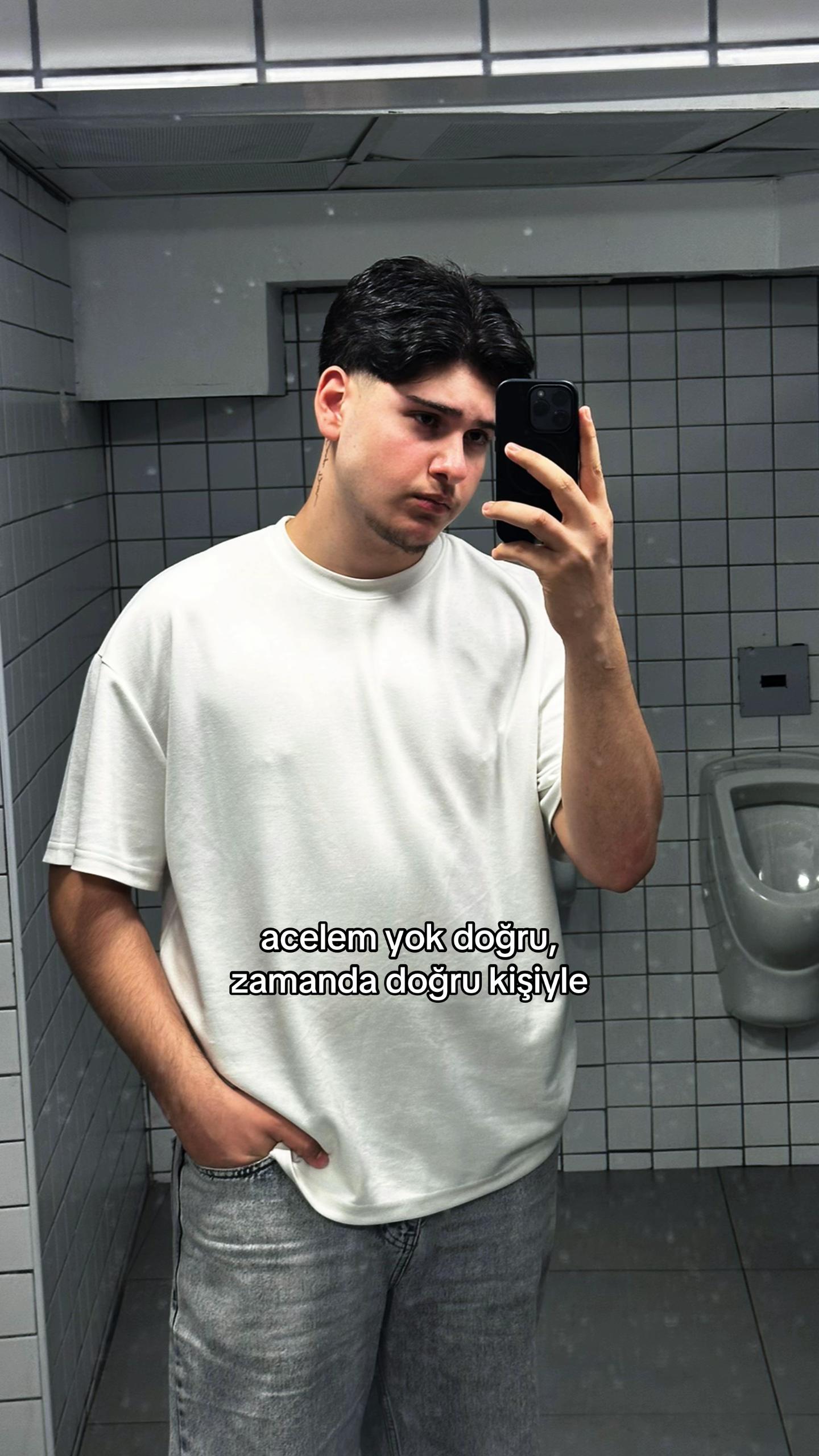 @𝓨𝓲𝓰̆𝓲𝓽