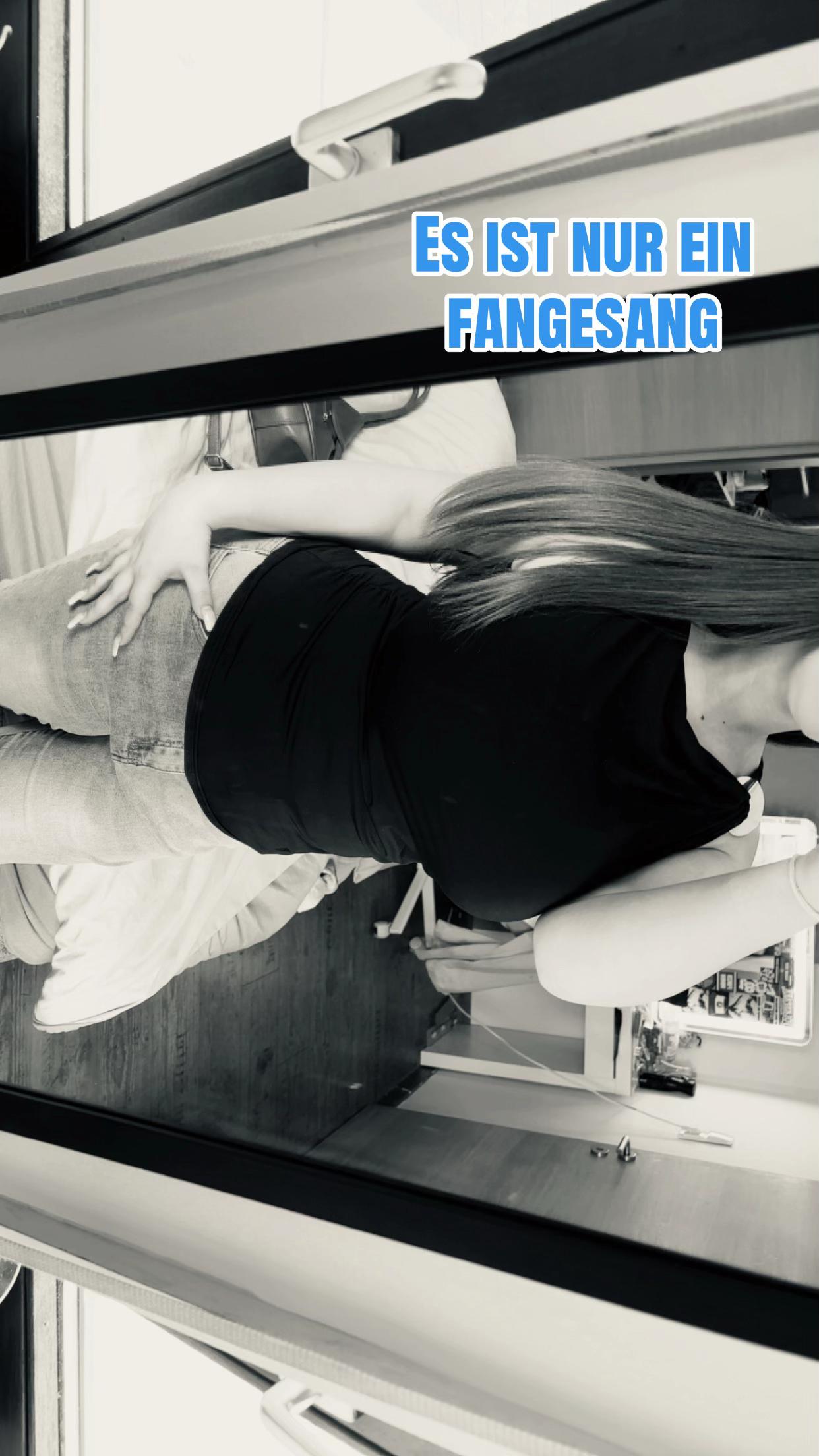 @🦙