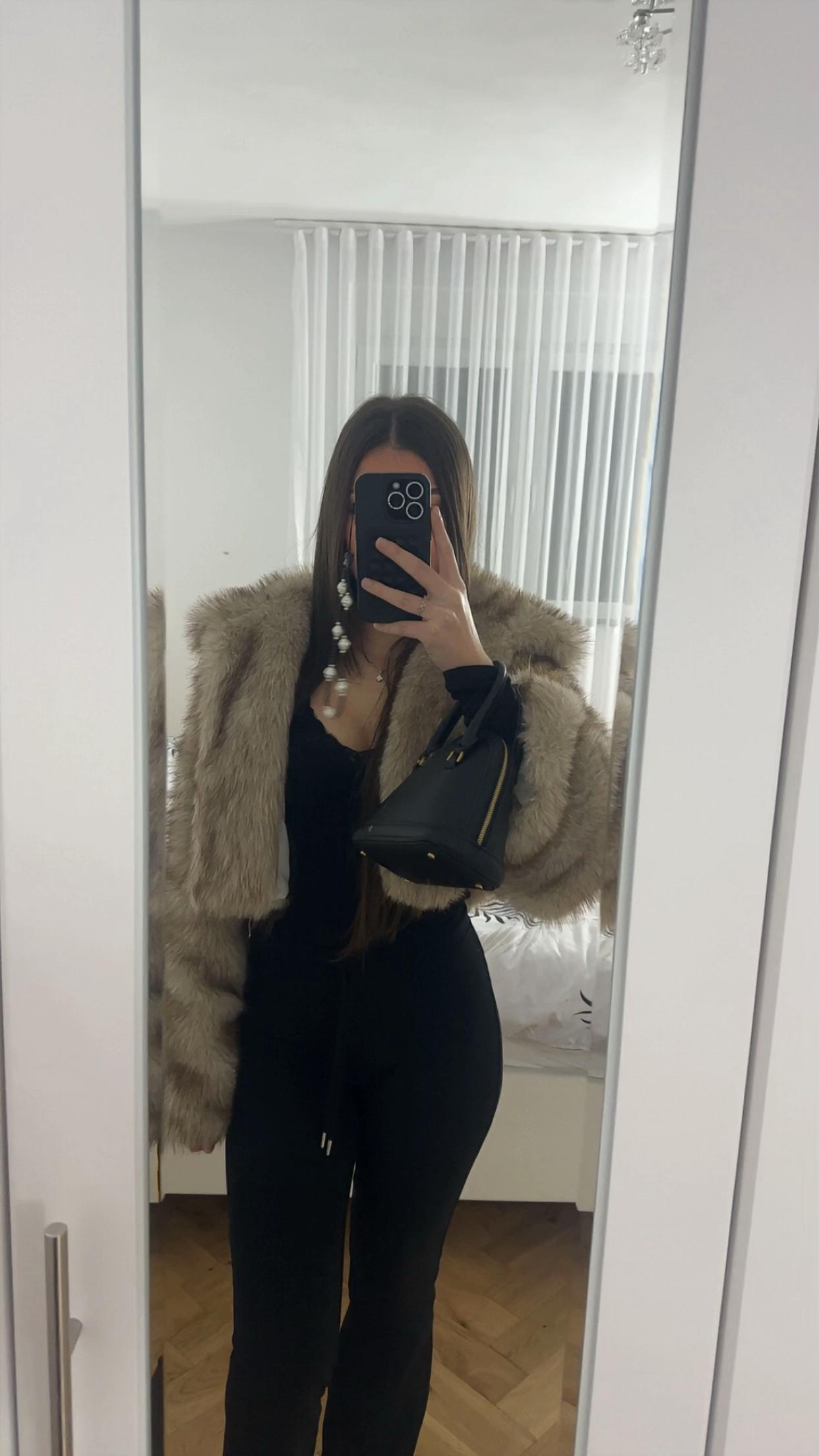@eljona