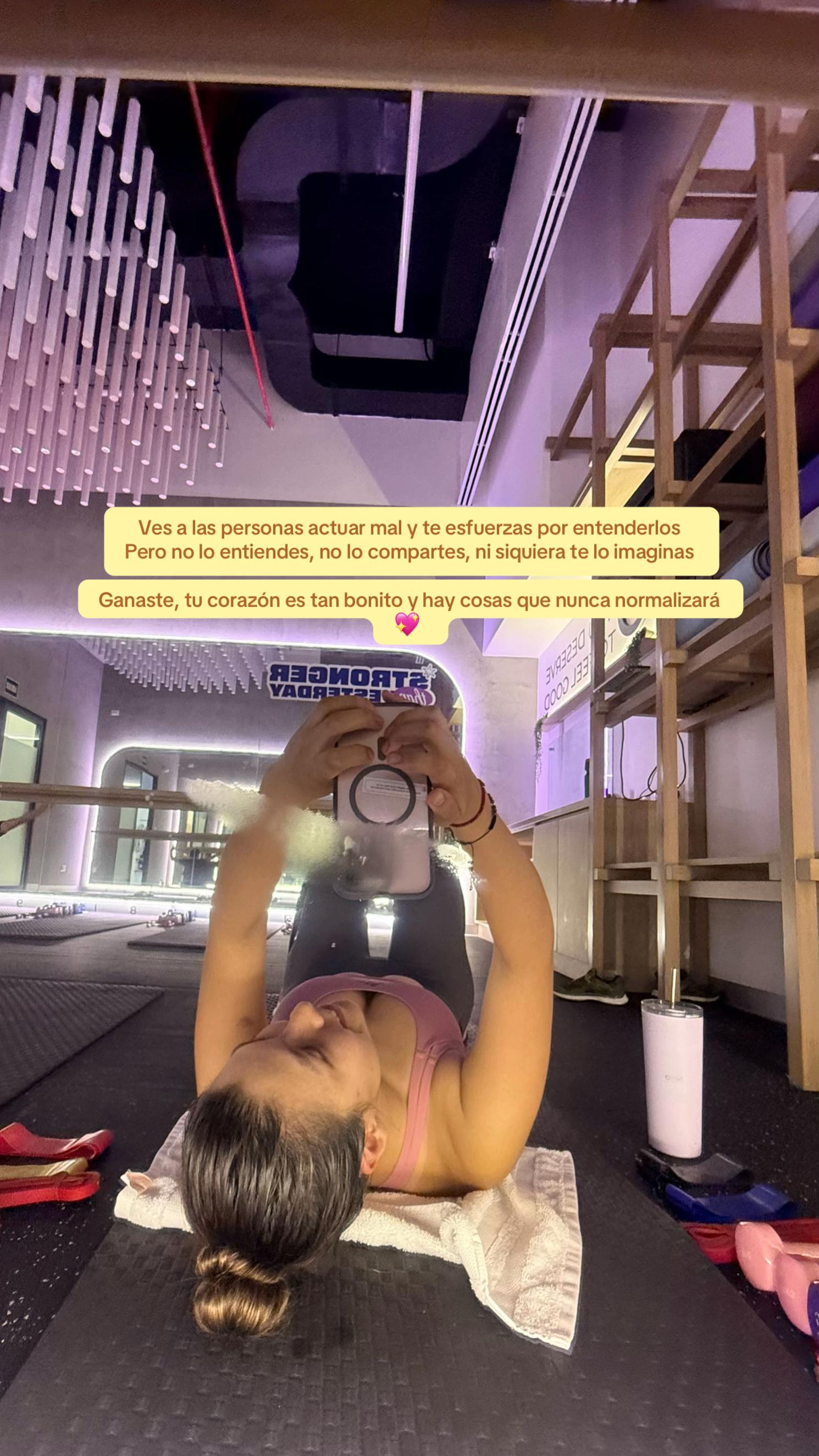 @_nicole5111