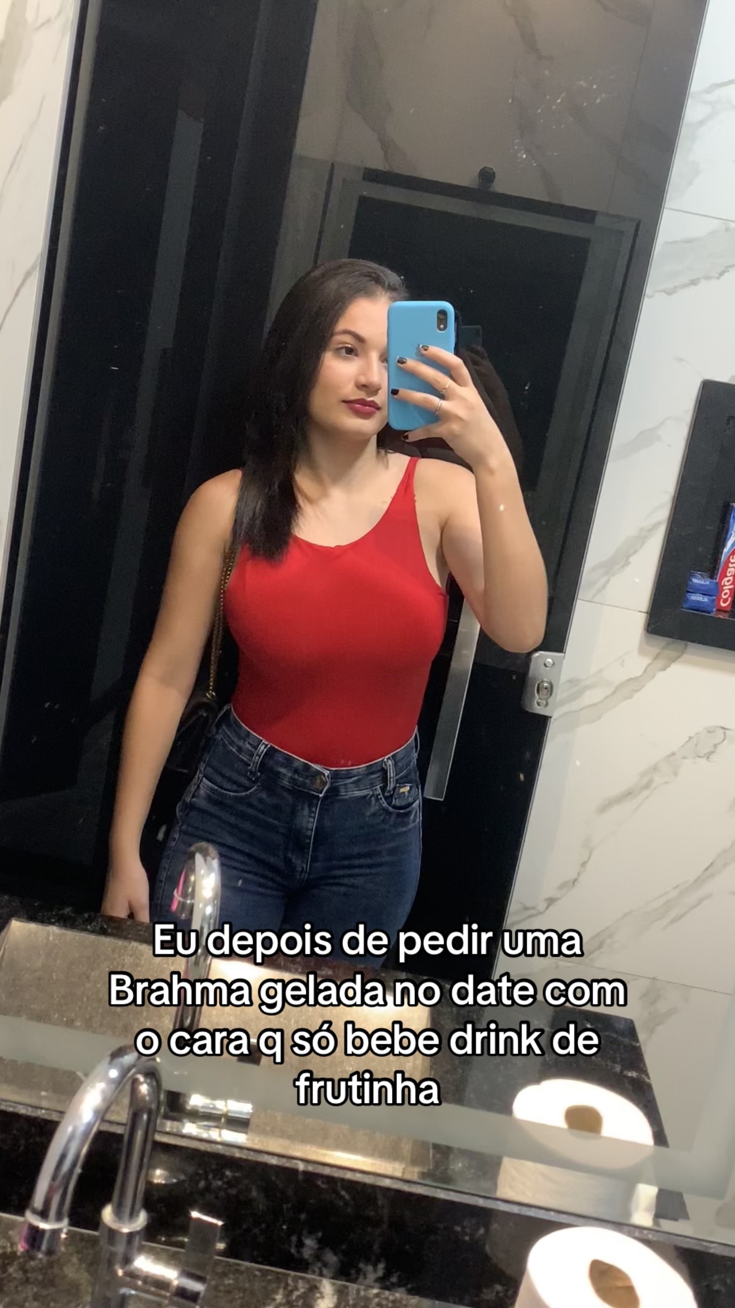 @V&aacute; nessa