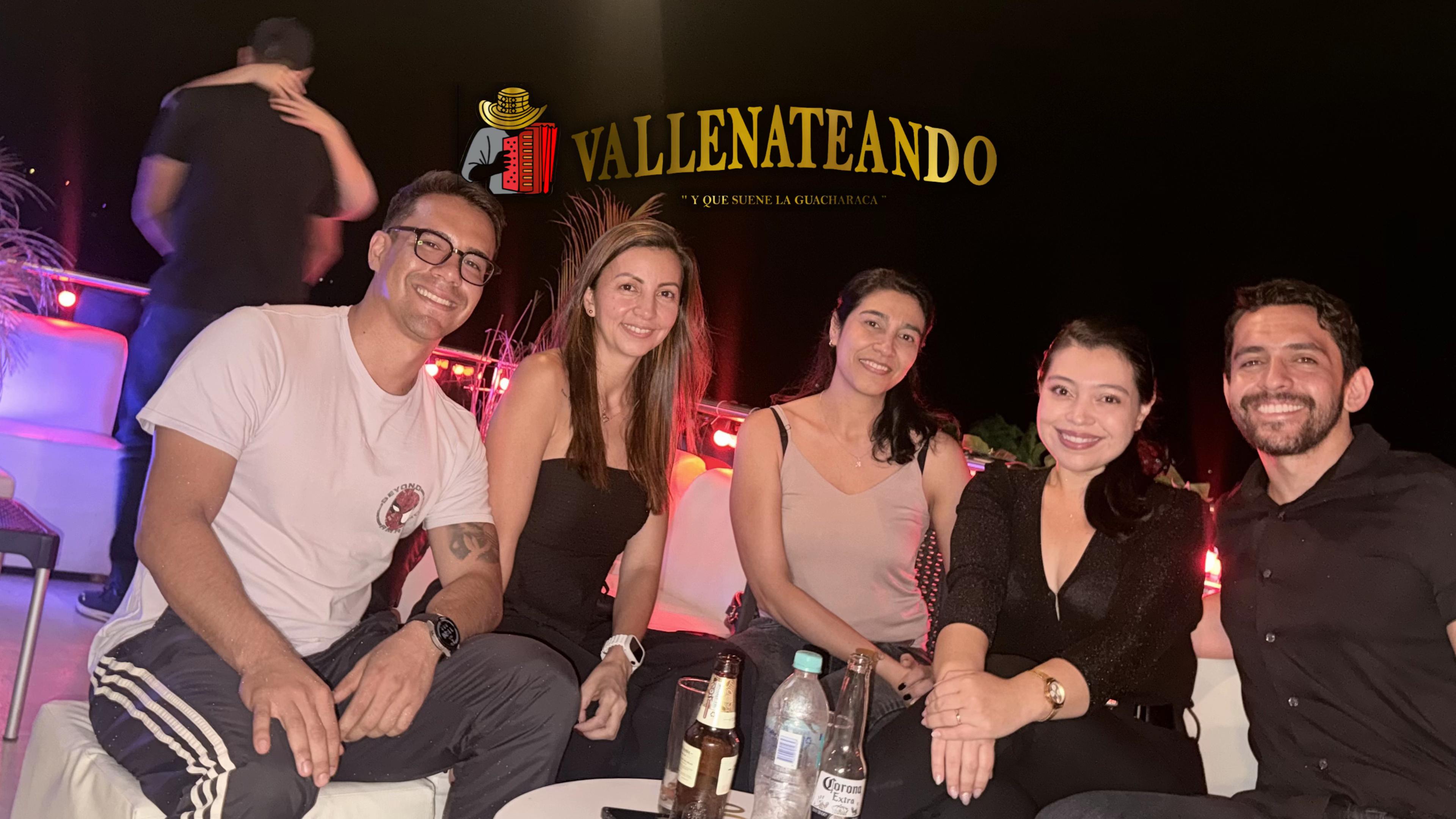@Vallenateando AXM