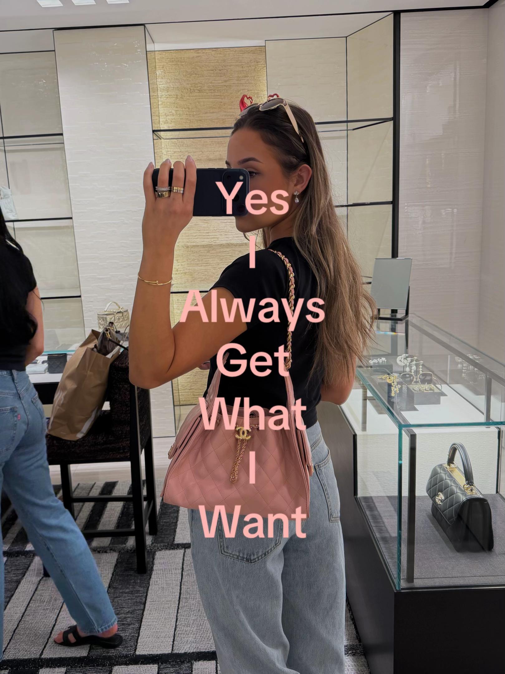 @Mia