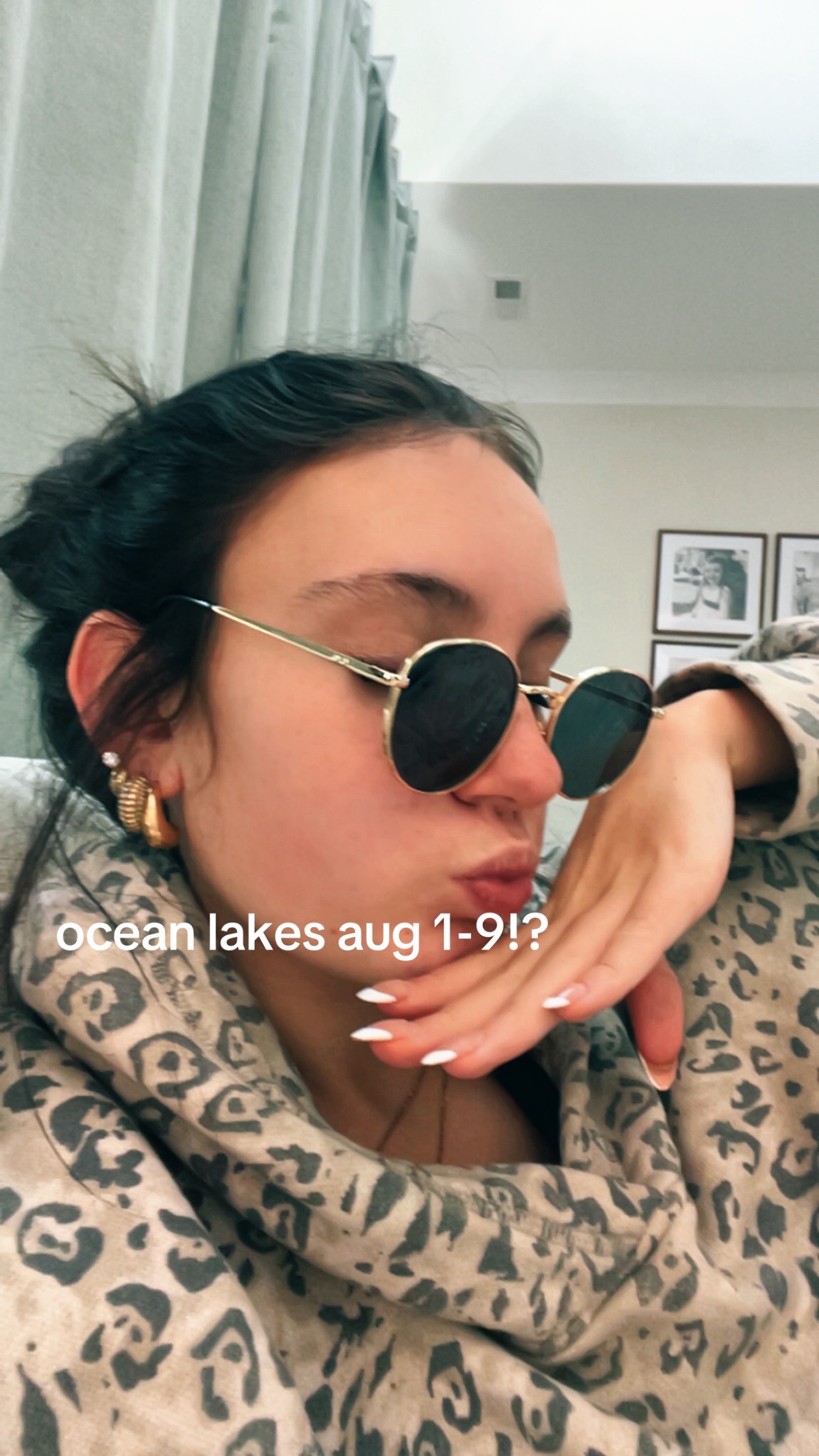 @𝐚 𝐲 𝐝 𝐞 𝐧🦩