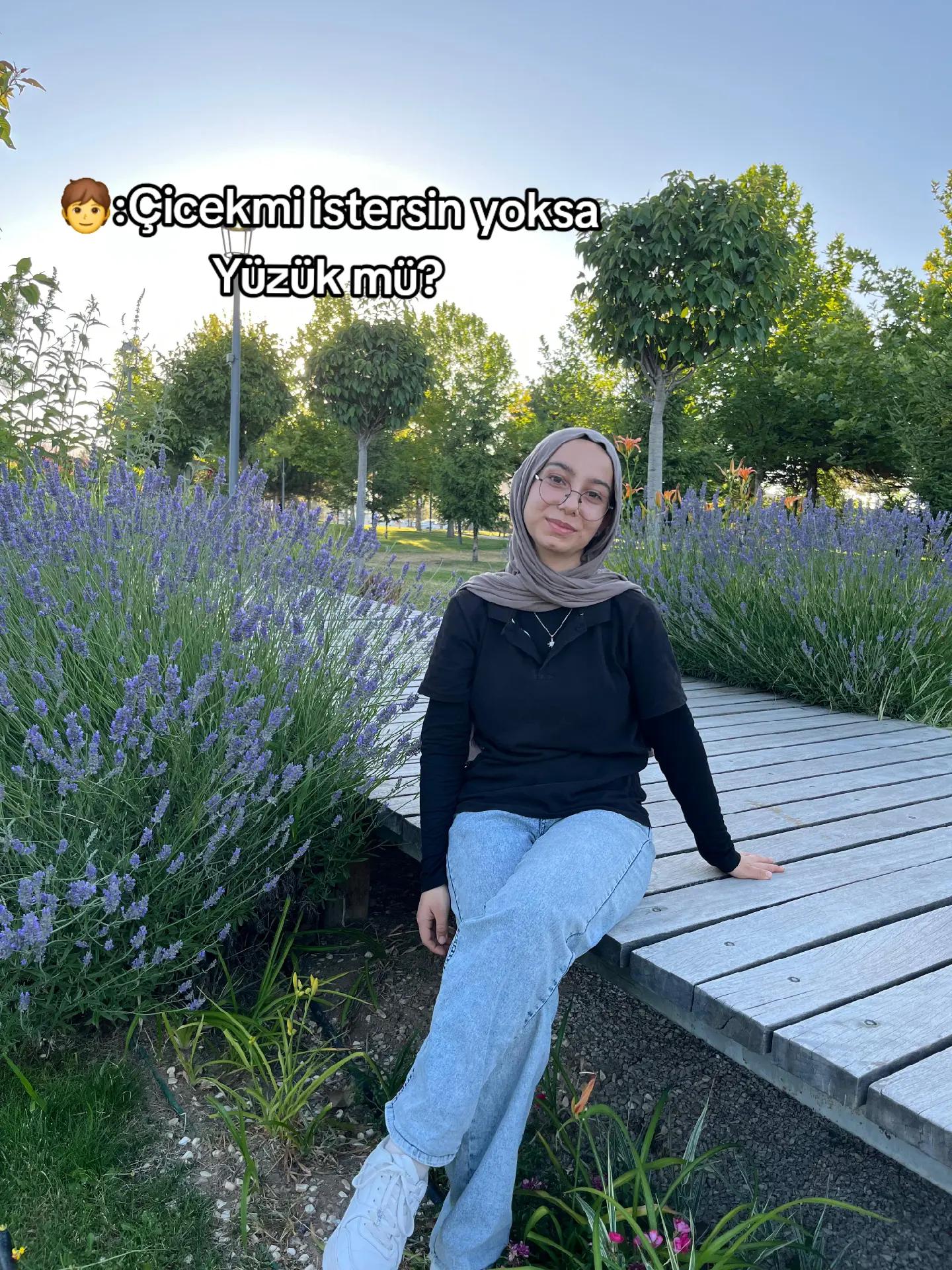 @nurr