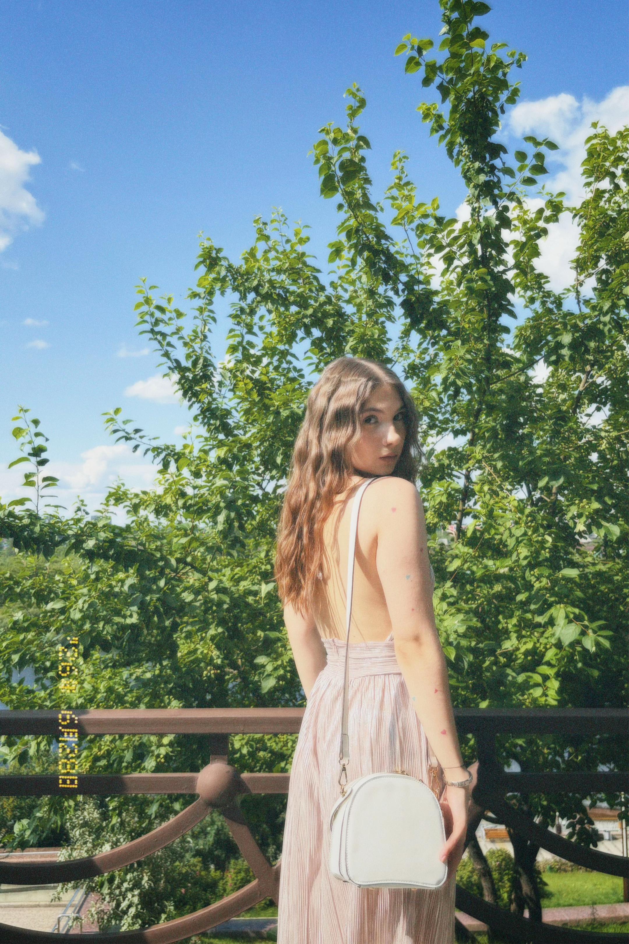@VINIKA