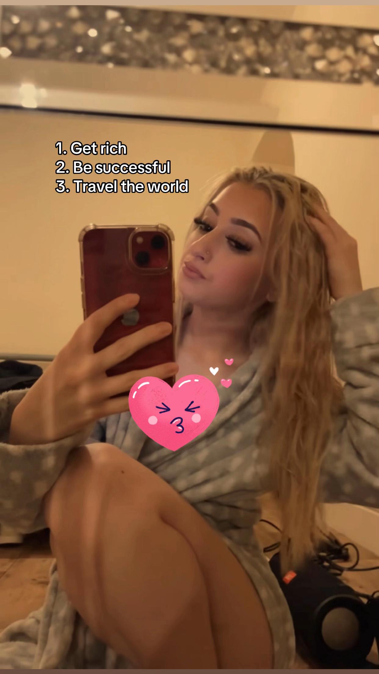 @LeahJade