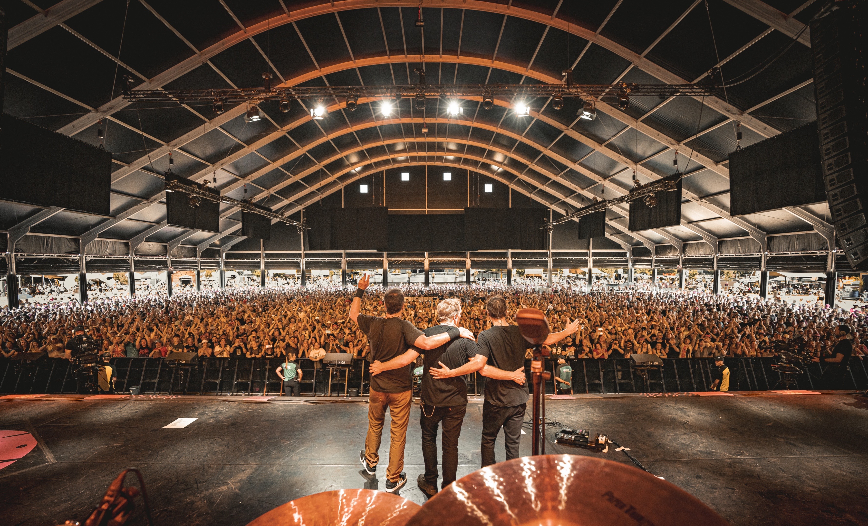 @Dogstar