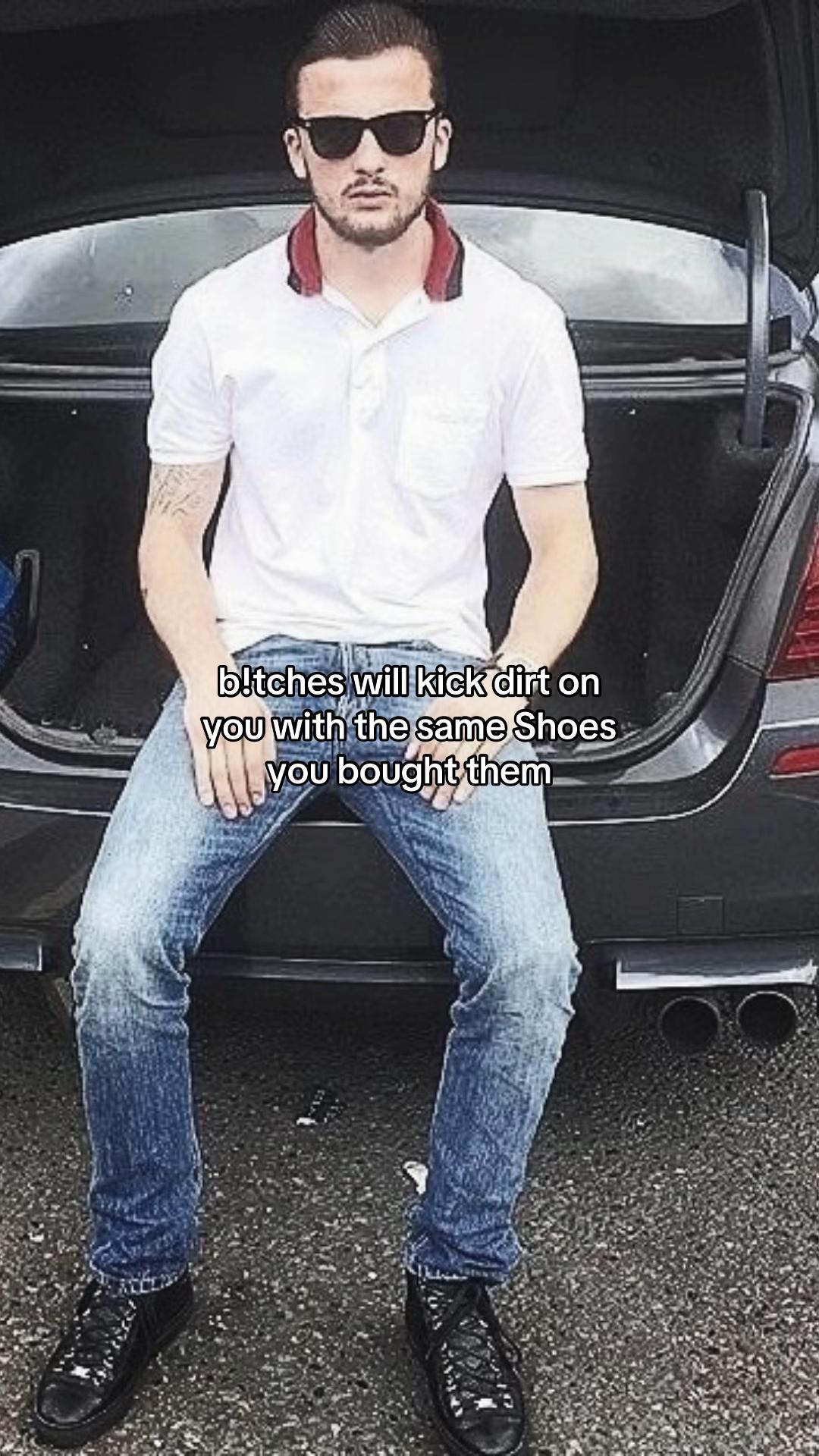 @️