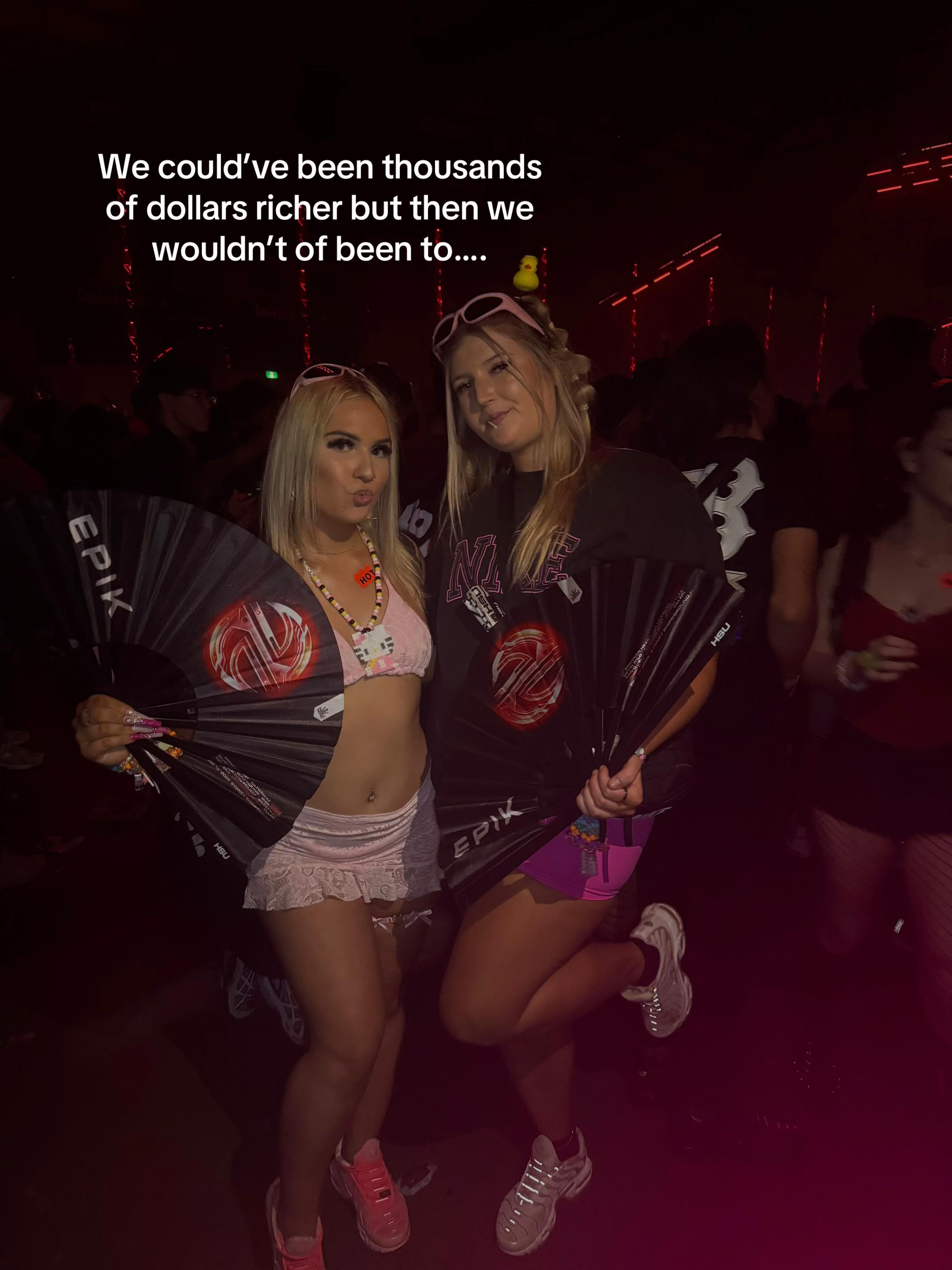 @chloe ๐