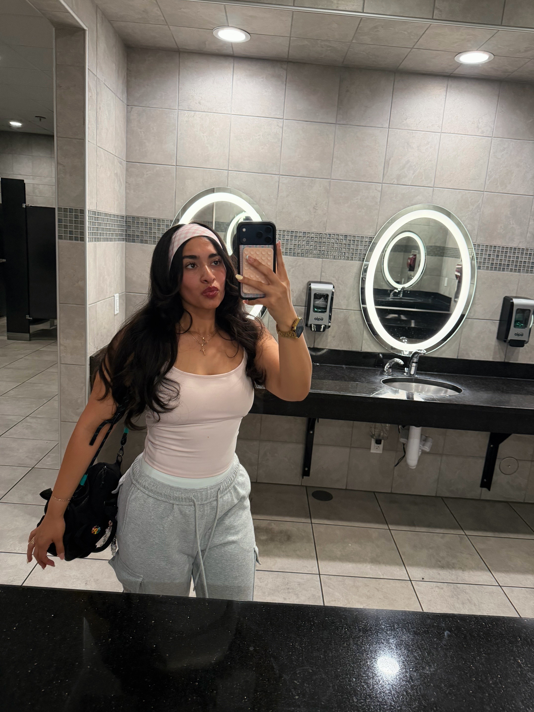 @sara