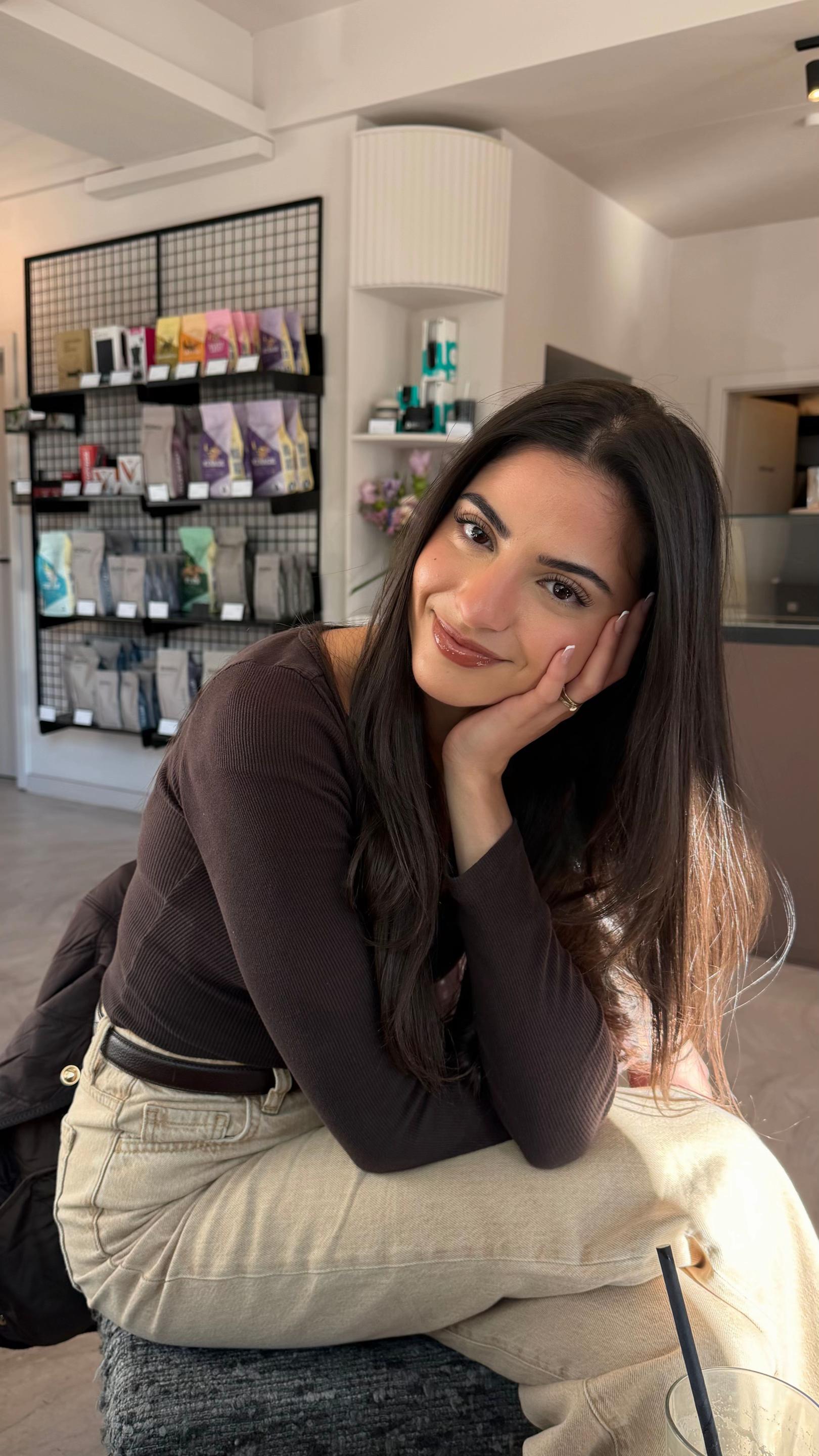 @ana.ouioui