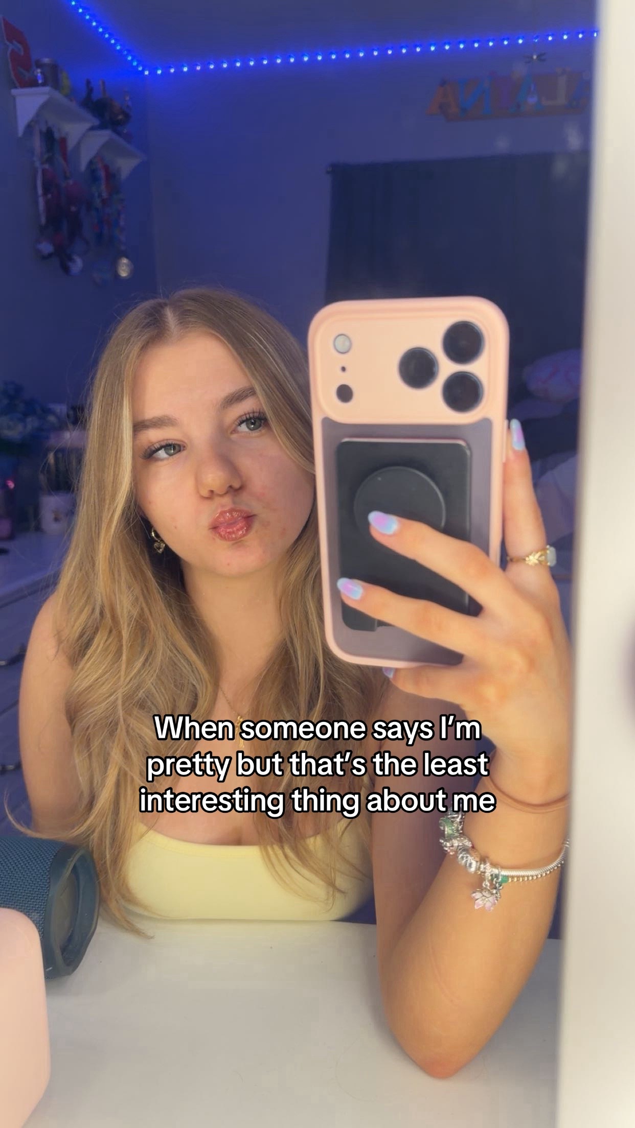 @alayna