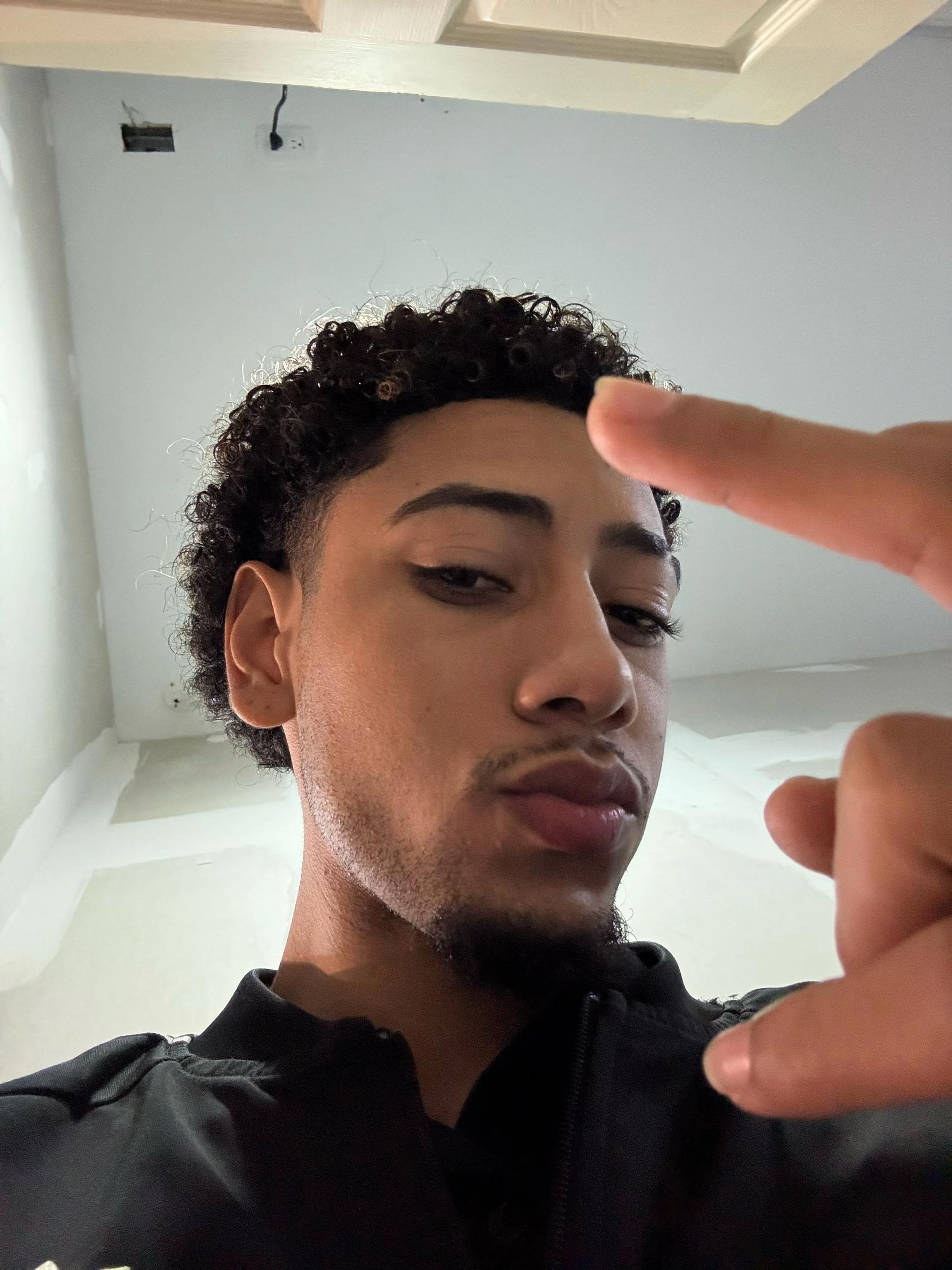 @Angeell🕷️