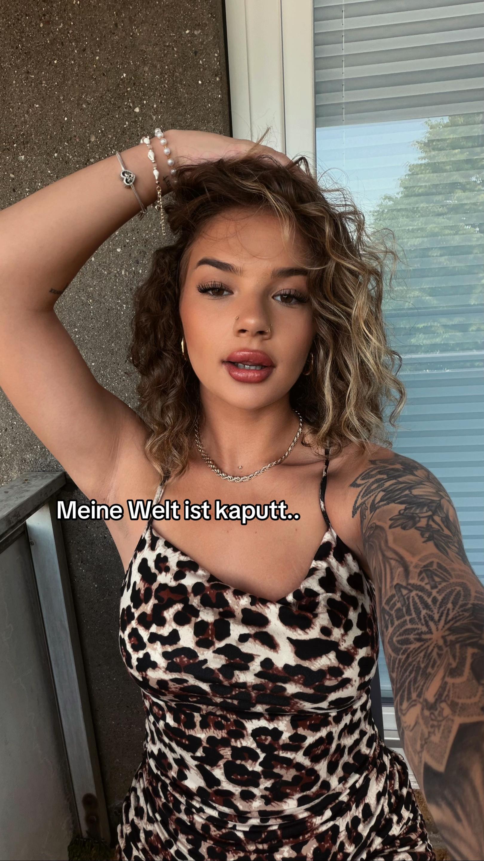 @𝐼𝑙𝑜 ❥