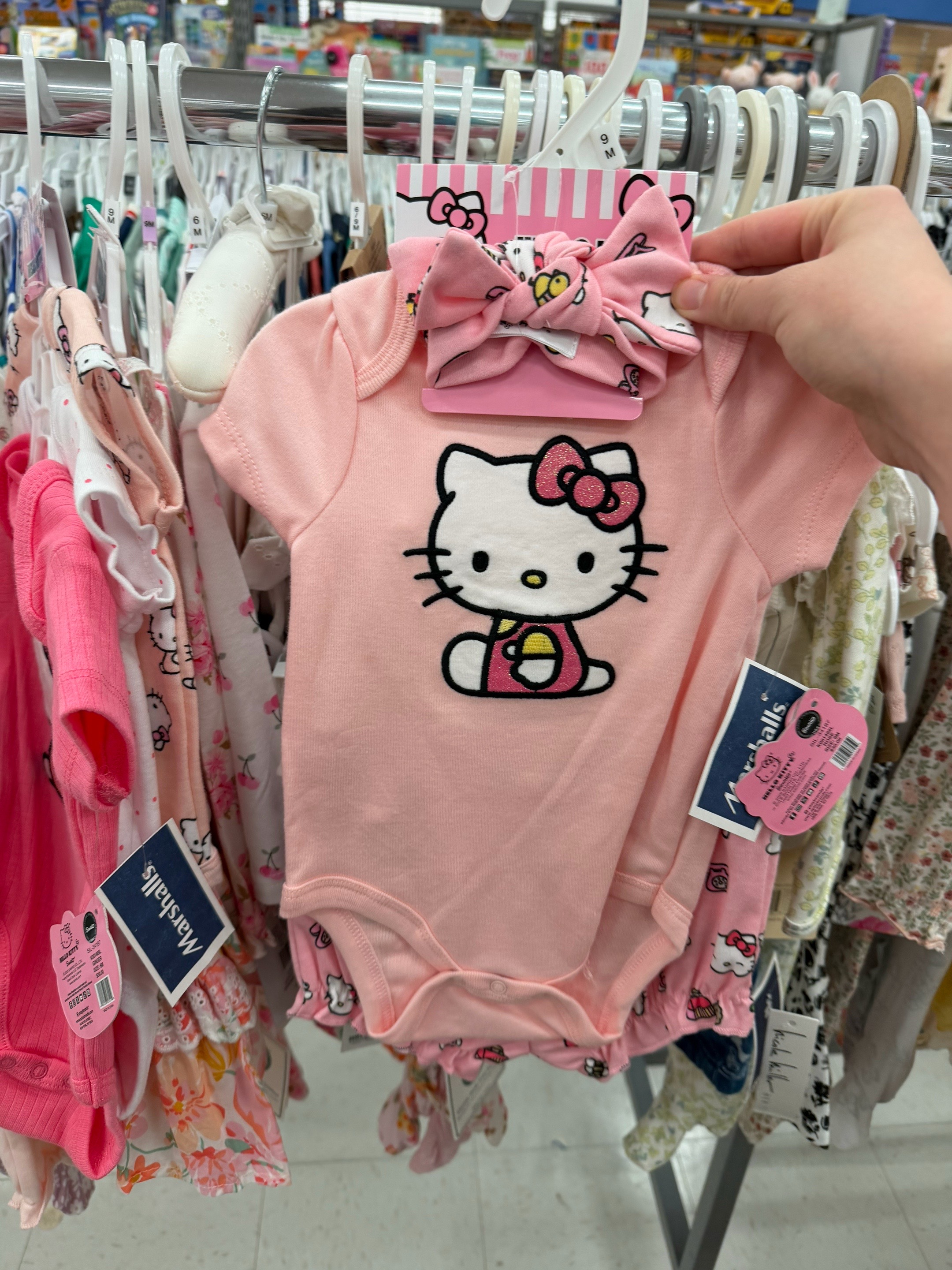 @hello kitty angel 💝