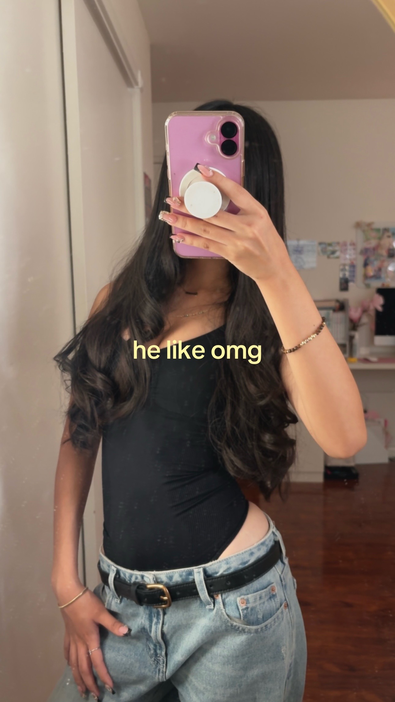 @𝓮.