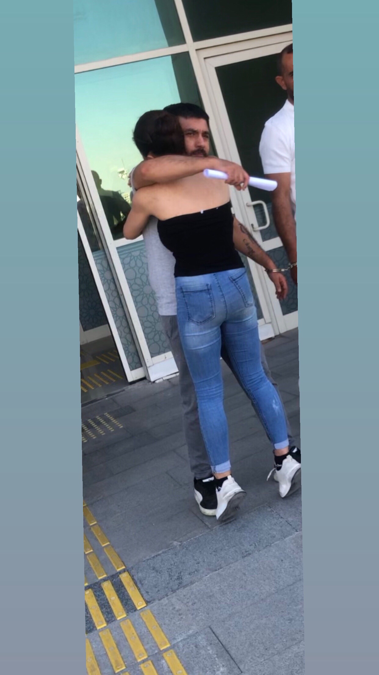 @Z&uuml;beyde.ylmazzz